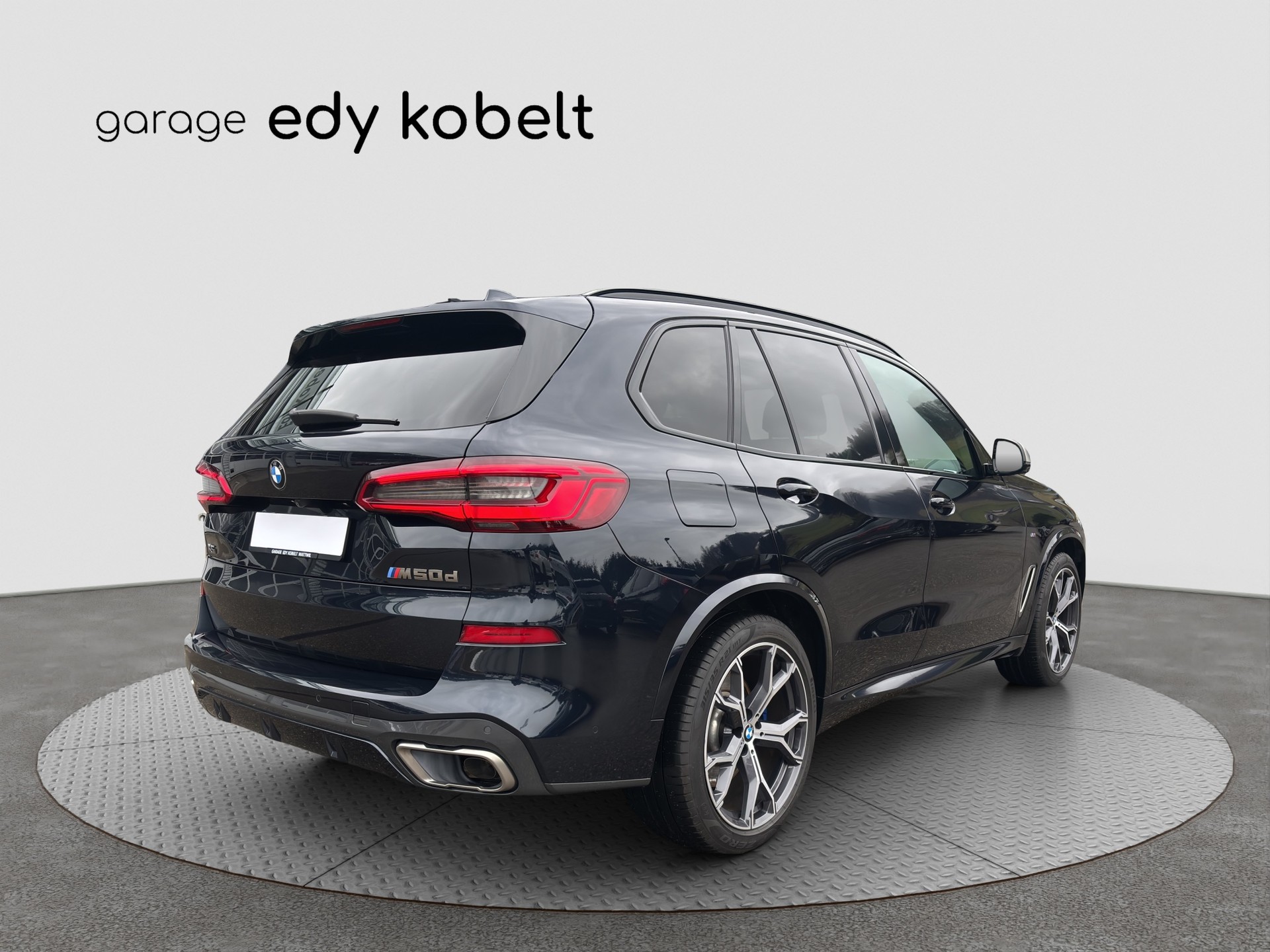 BMW X5 xDrive M50d Steptronic-image-22