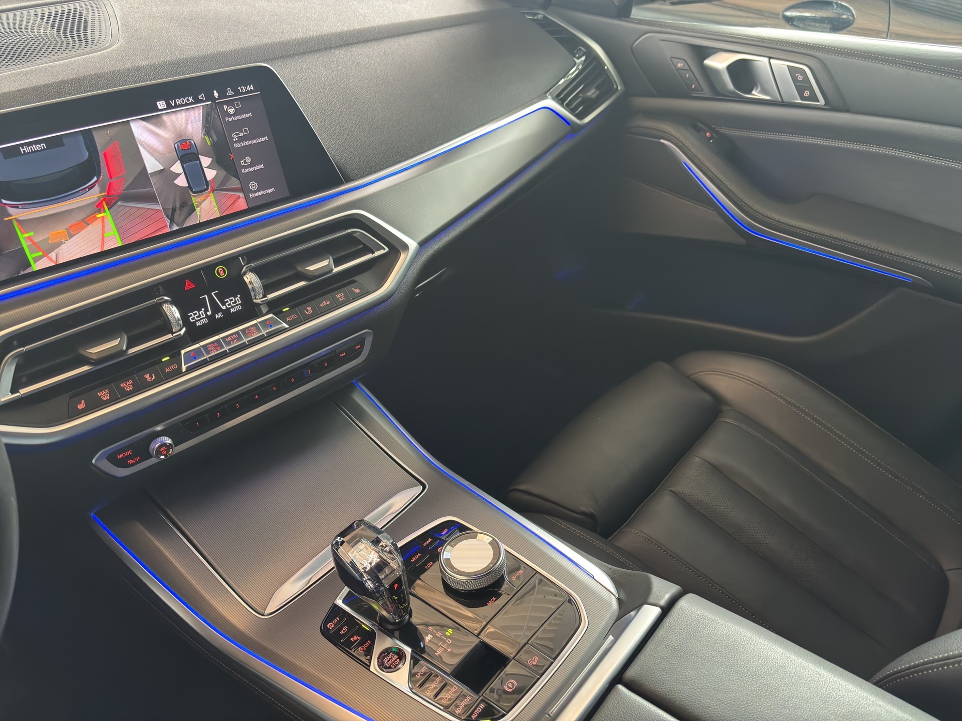 BMW X5 xDrive M50d Steptronic-image-9