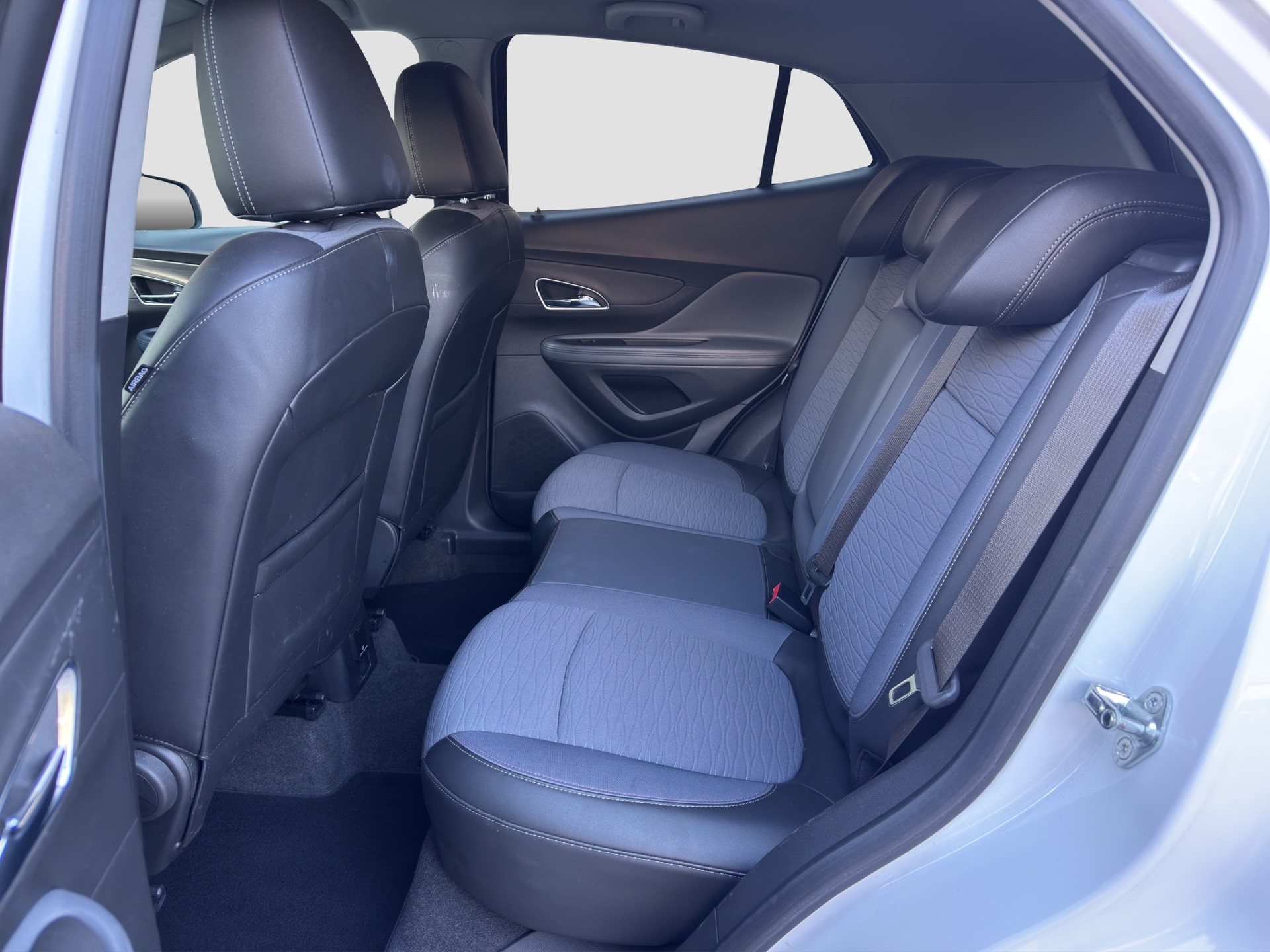 OPEL Mokka 1.6 CDTi Cosmo 2WD Automatic-image-9