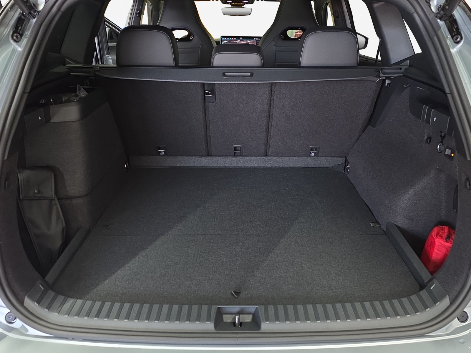 VW Tayron 1.5 TSI evo2 eHybrid R-Line DSG-image-12