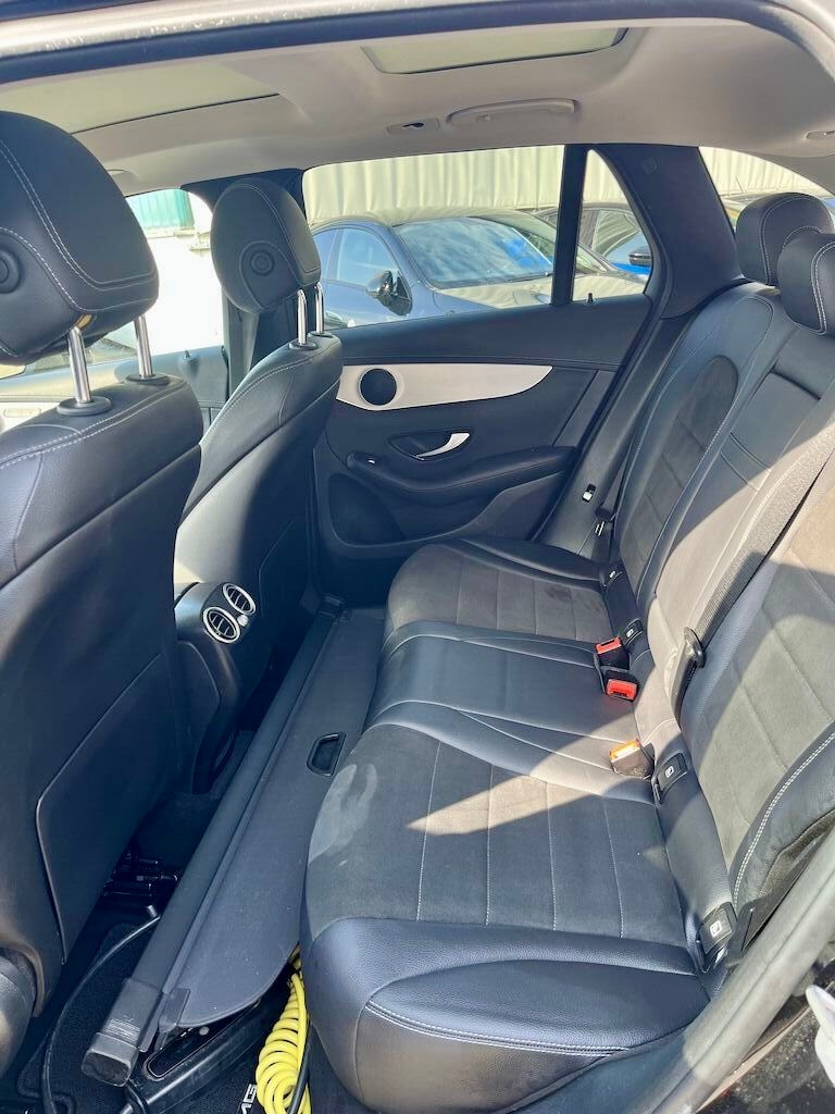 MERCEDES-BENZ GLC 350 e AMG Line 4m-image-7
