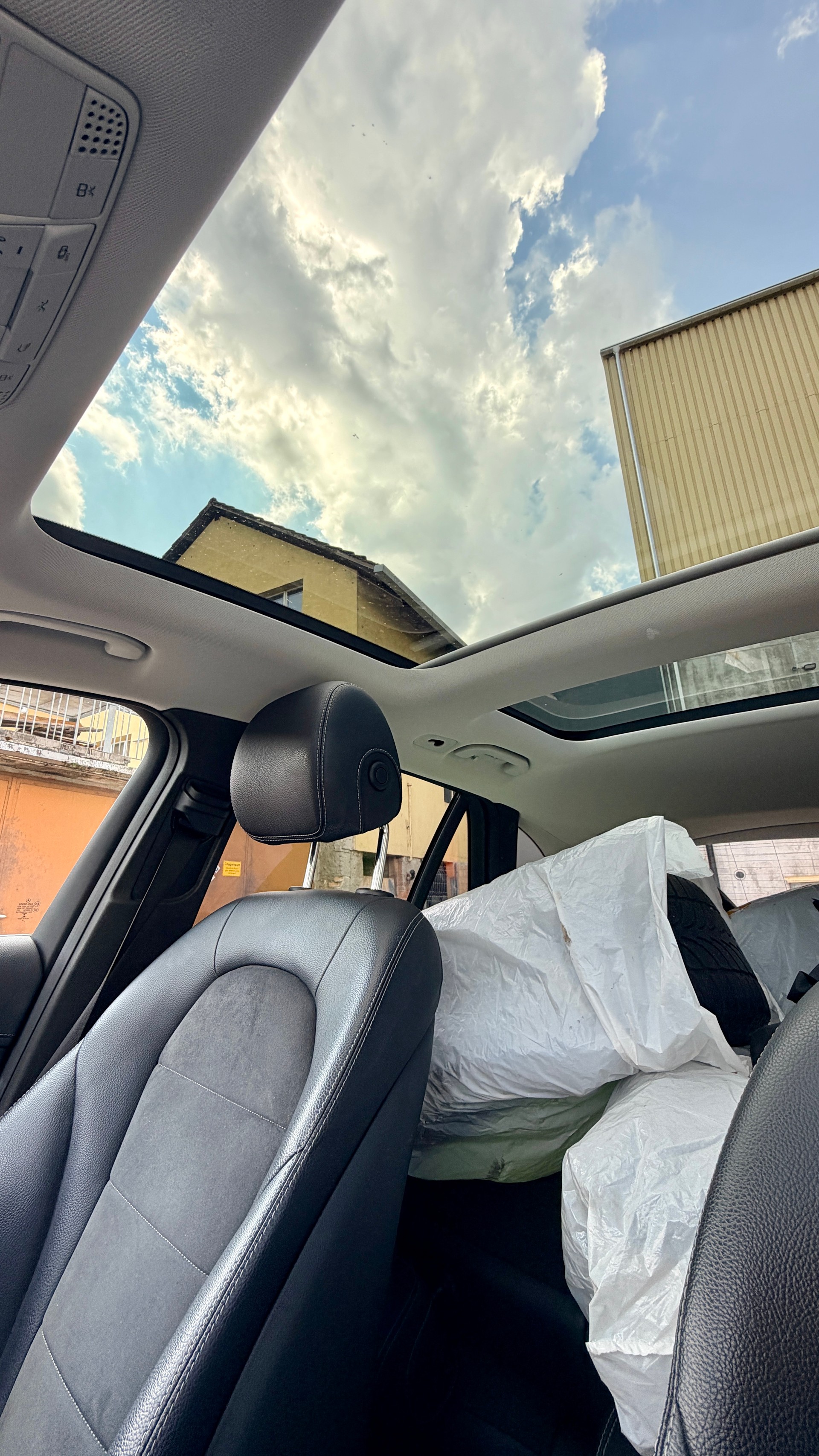 MERCEDES-BENZ GLC 350 e AMG Line 4m-image-1