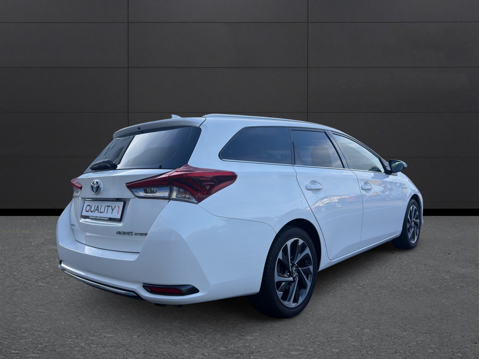 TOYOTA Auris Touring Sports 1.8 HSD Style e-CVT-image-4