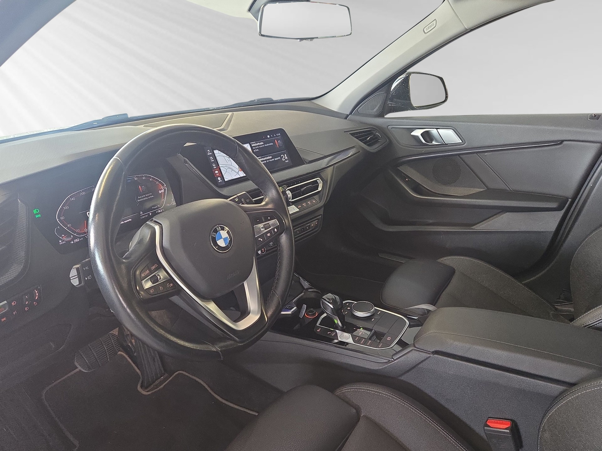 BMW 120d xDrive Steptronic Sport Line-image-3