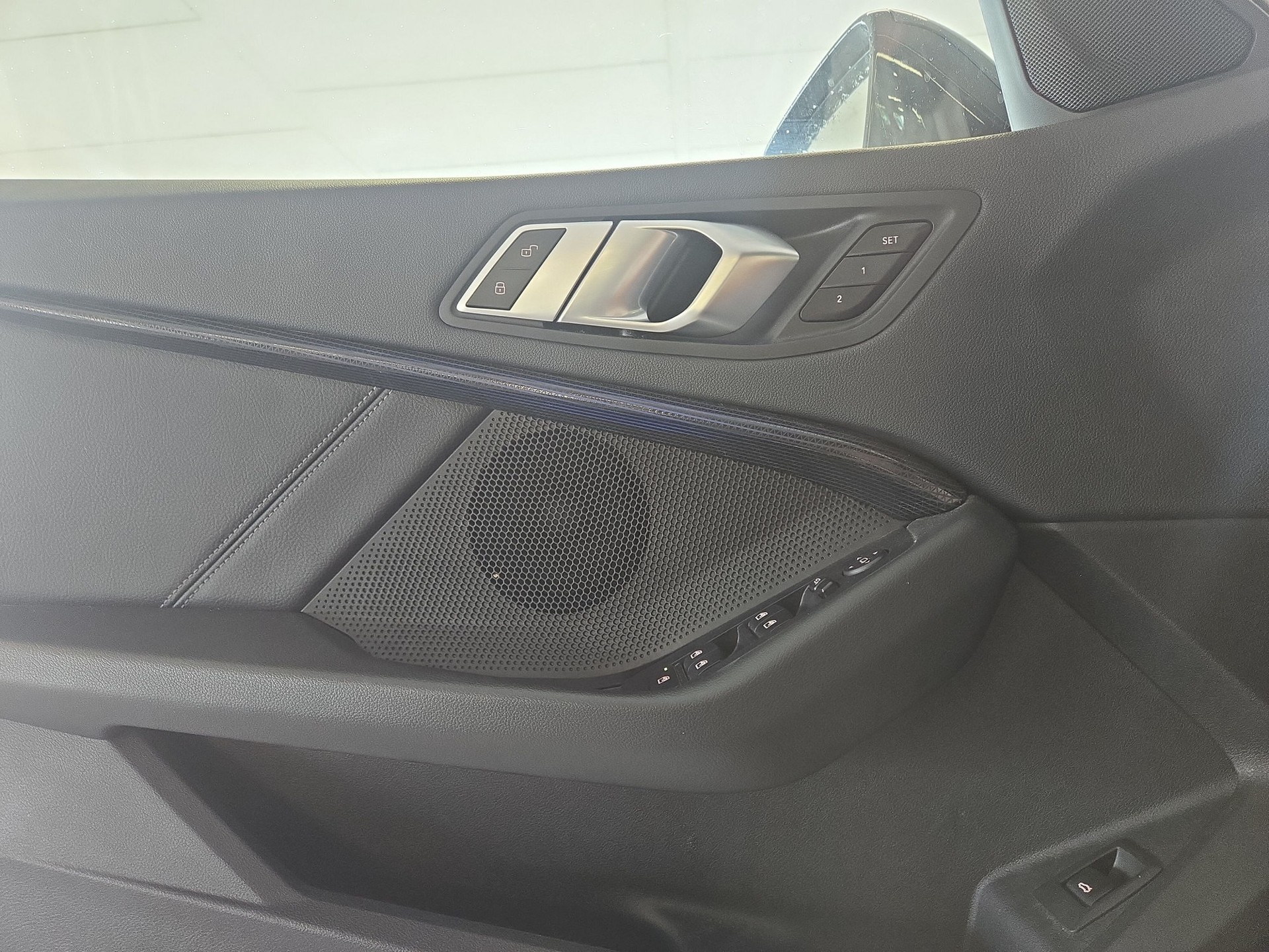 BMW 120d xDrive Steptronic Sport Line-image-15