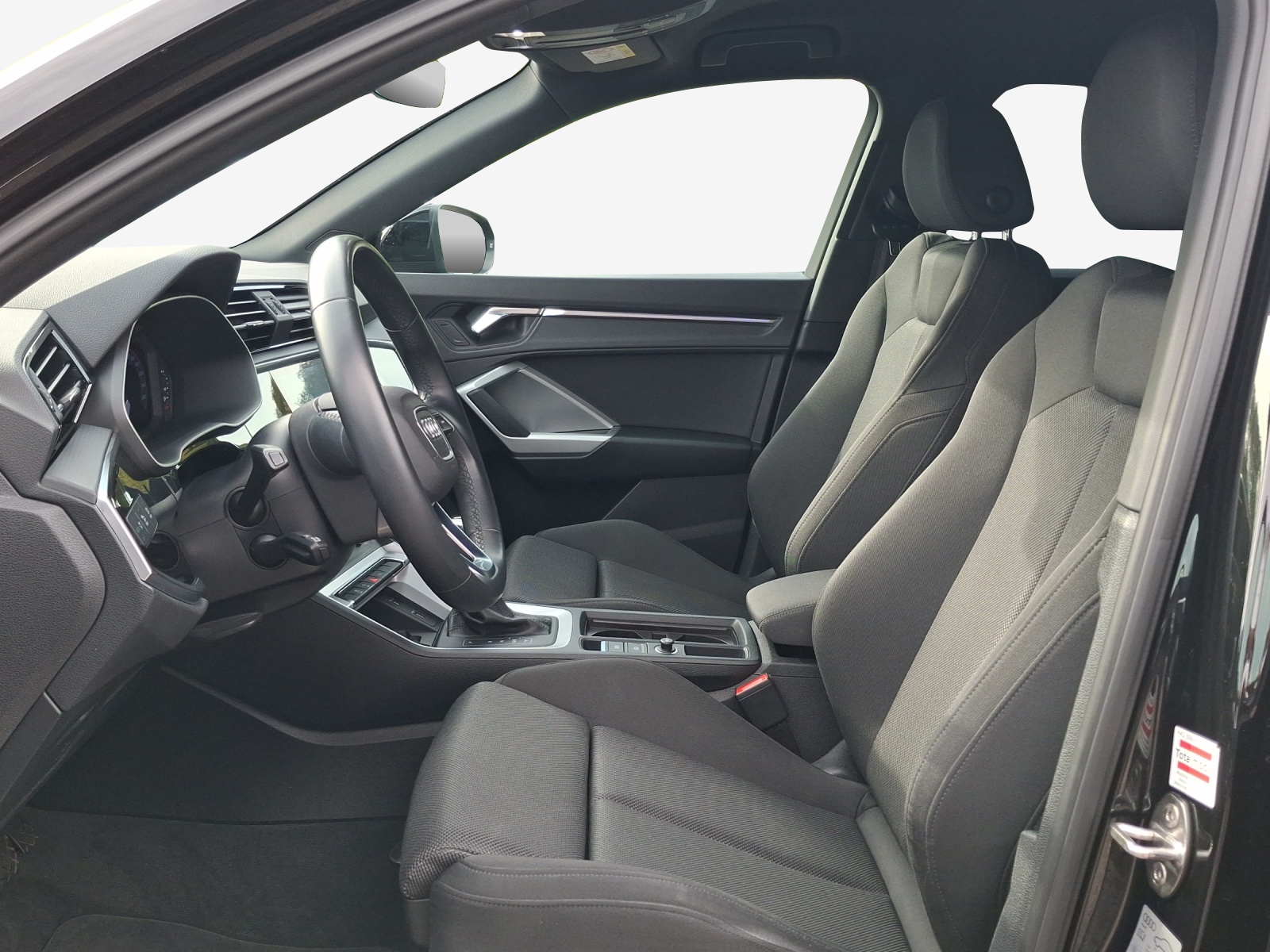 AUDI Q3 35 TFSI S line Attraction S-tronic-image-7