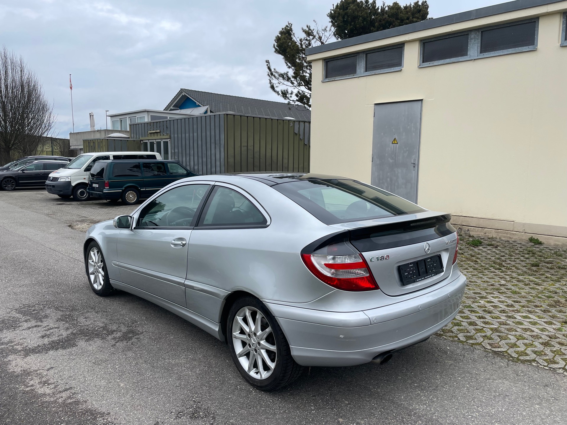 MERCEDES-BENZ C 180 Kompressor-image-5