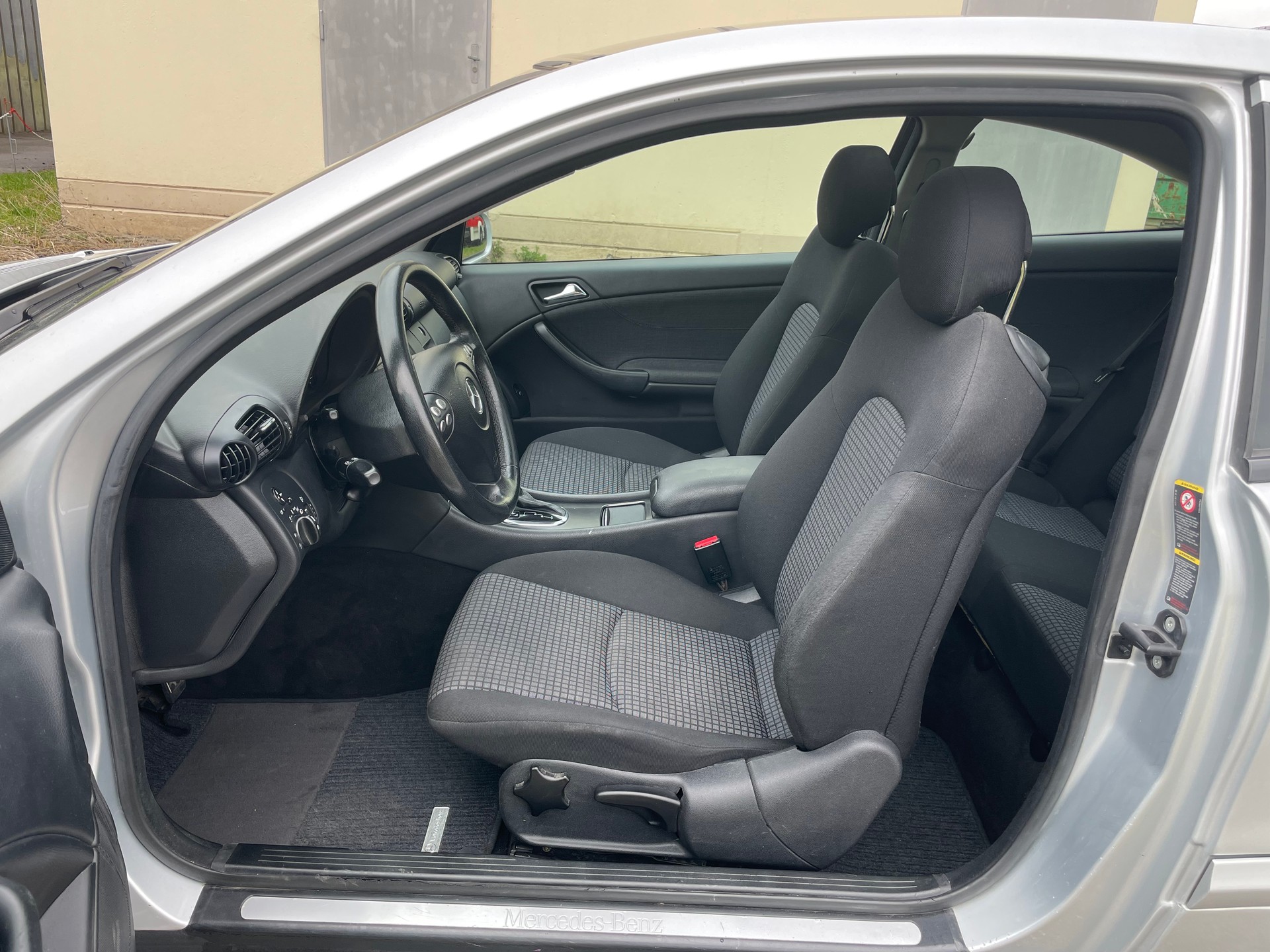 MERCEDES-BENZ C 180 Kompressor-image-6