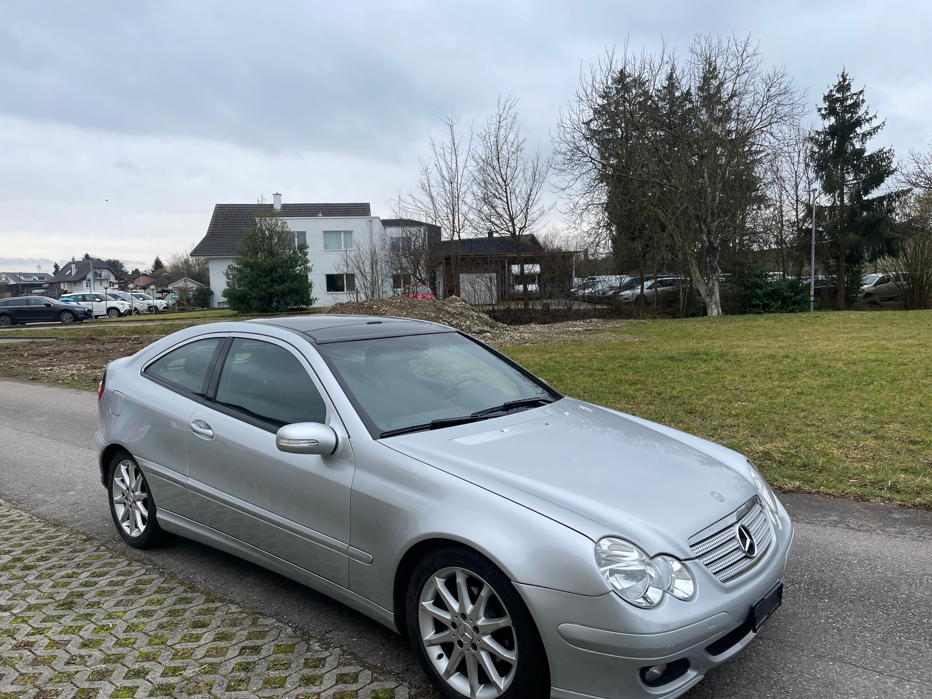 MERCEDES-BENZ C 180 Kompressor-image-0