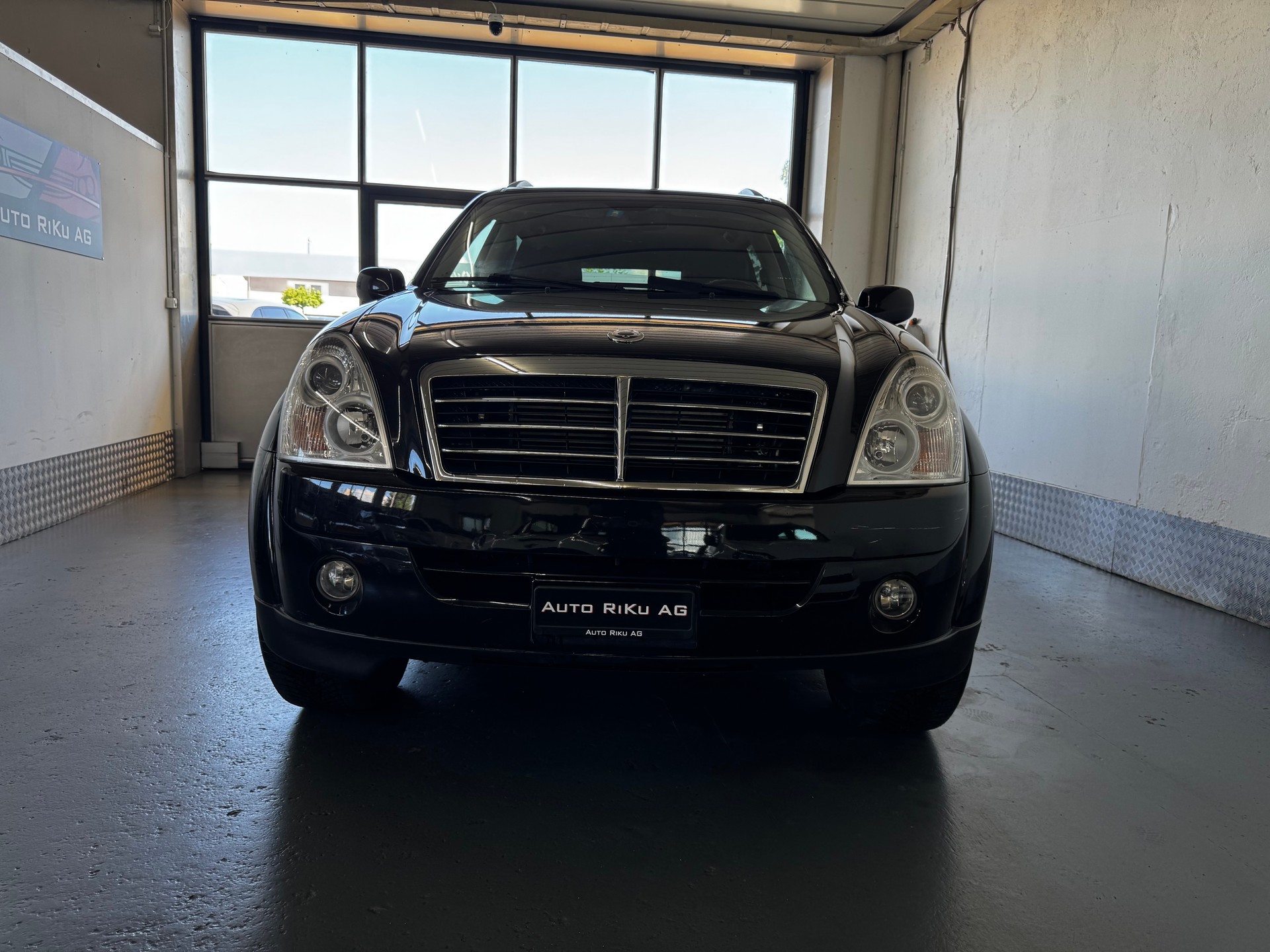 KGM-SsangYong Rexton RX 270 XVT Sapphire Automatic-showroom-element-3