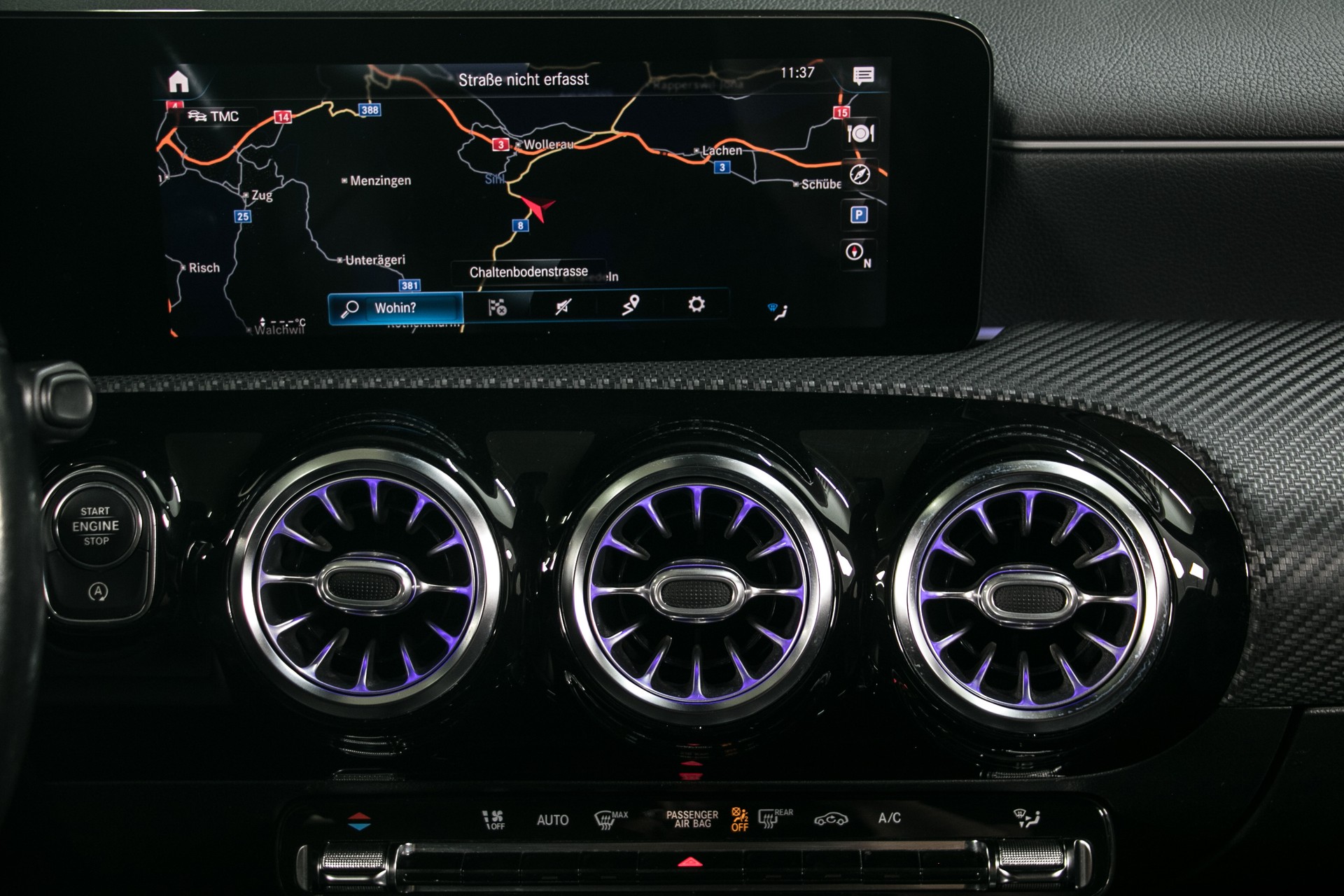 MERCEDES-BENZ A 200 d 4Matic Style-image-5