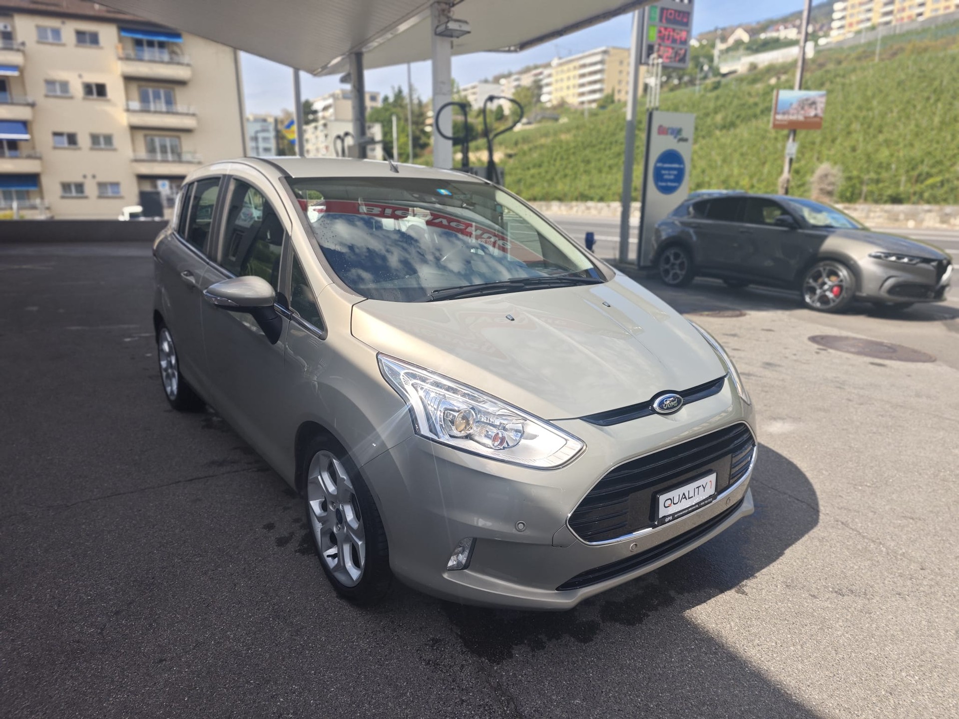 FORD B-Max 1.6 Ti-VCT TitaniumX PowerShift-image-2