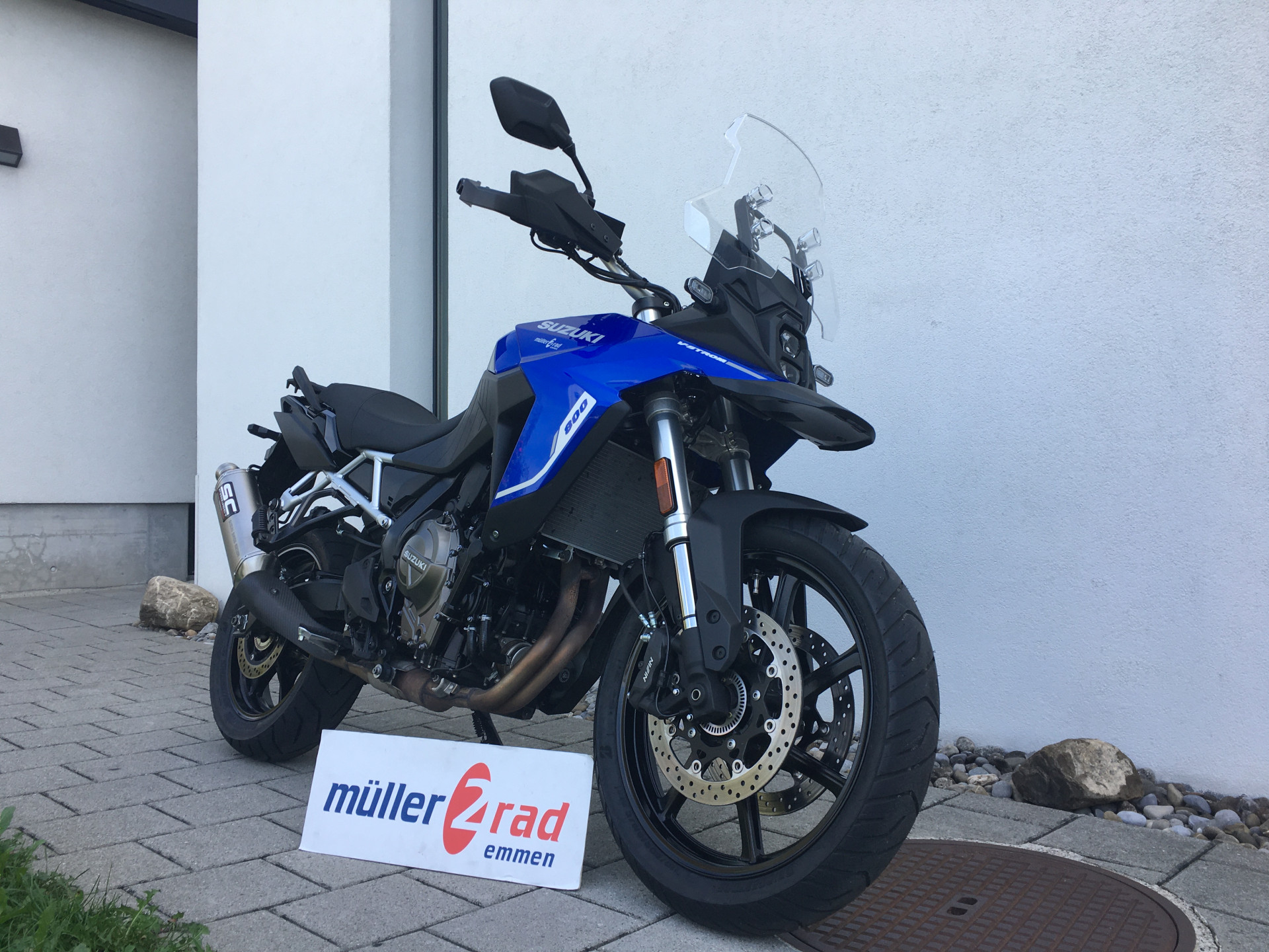 SUZUKI DL 800 V-Strom-showroom-element-1