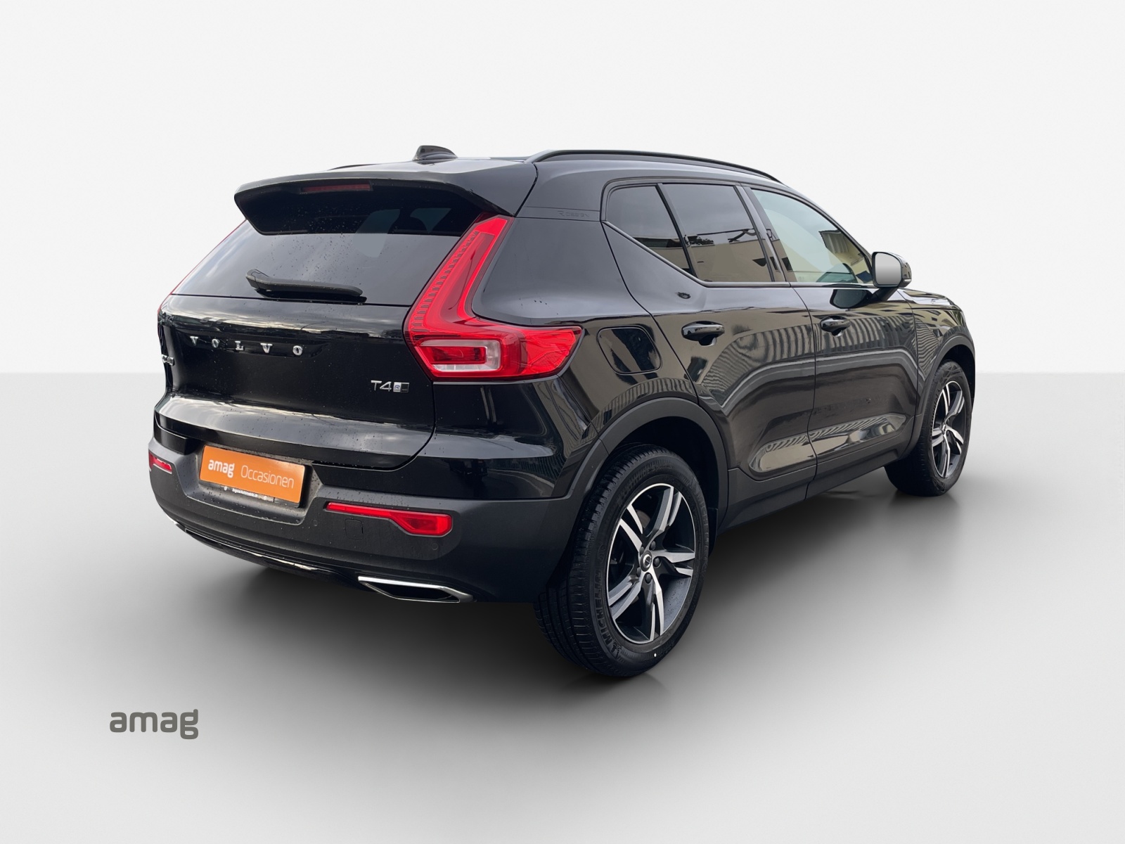 VOLVO XC40 T4 AWD R-Design Geartronic-image-4