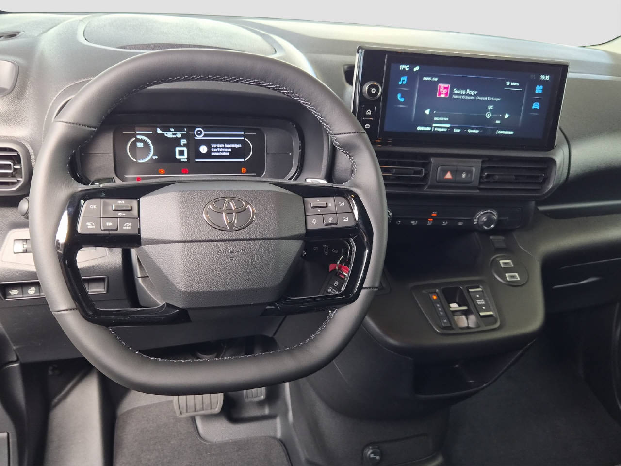 TOYOTA PROACE CITY Van L1 1.5 D Active-image-10