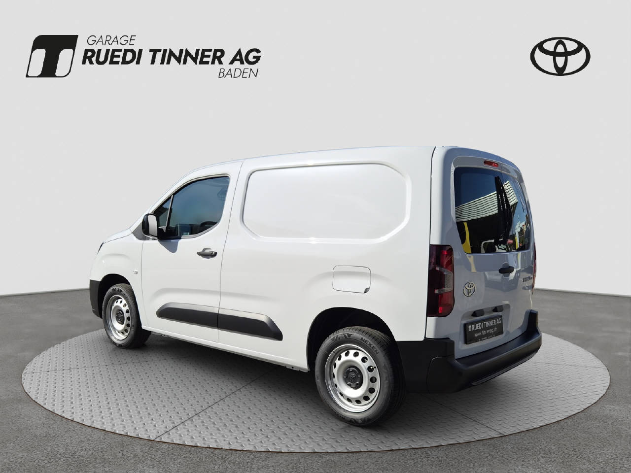 TOYOTA PROACE CITY Van L1 1.5 D Active-image-3