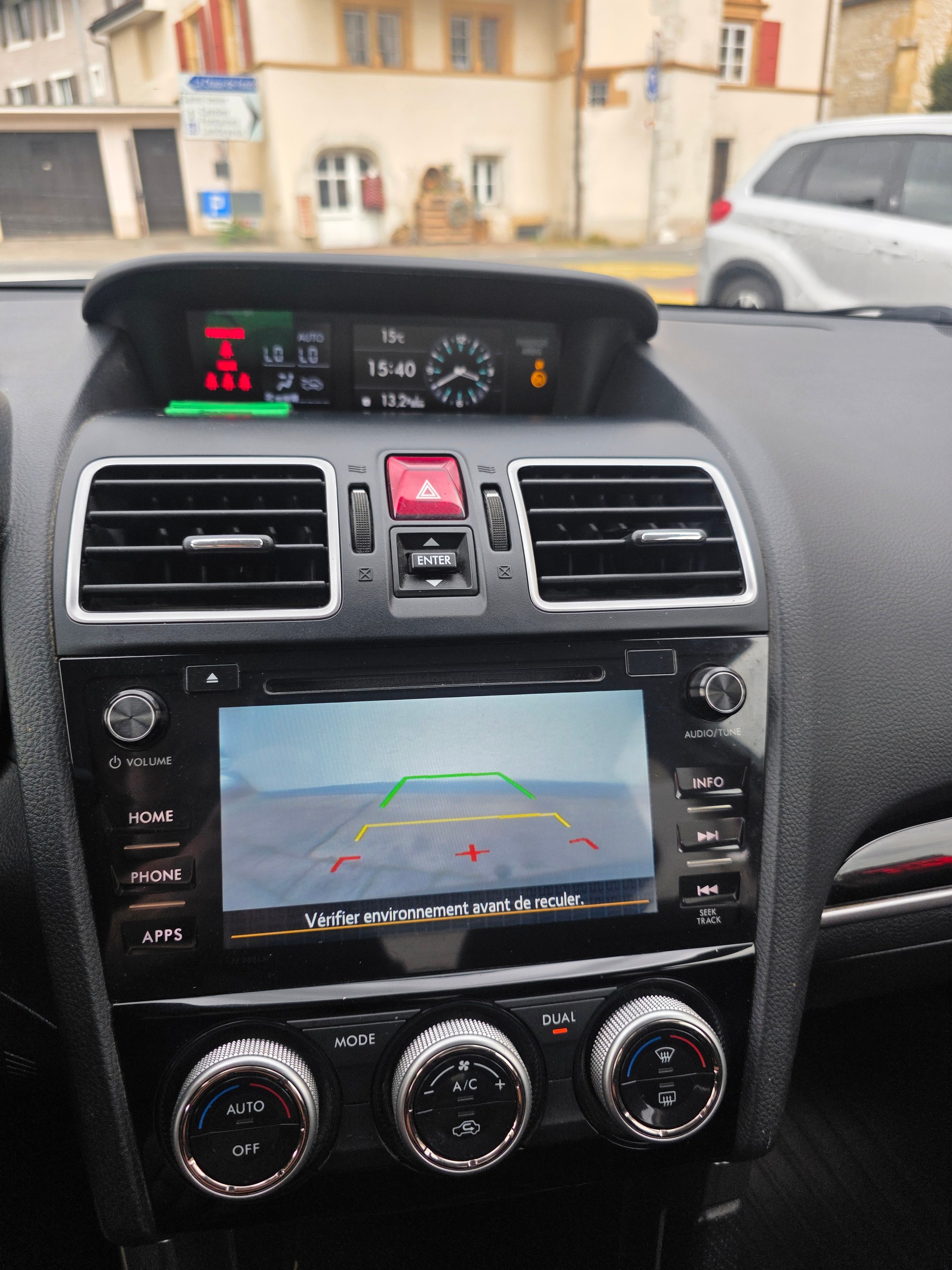 SUBARU Forester 2.0i Advantage-image-7
