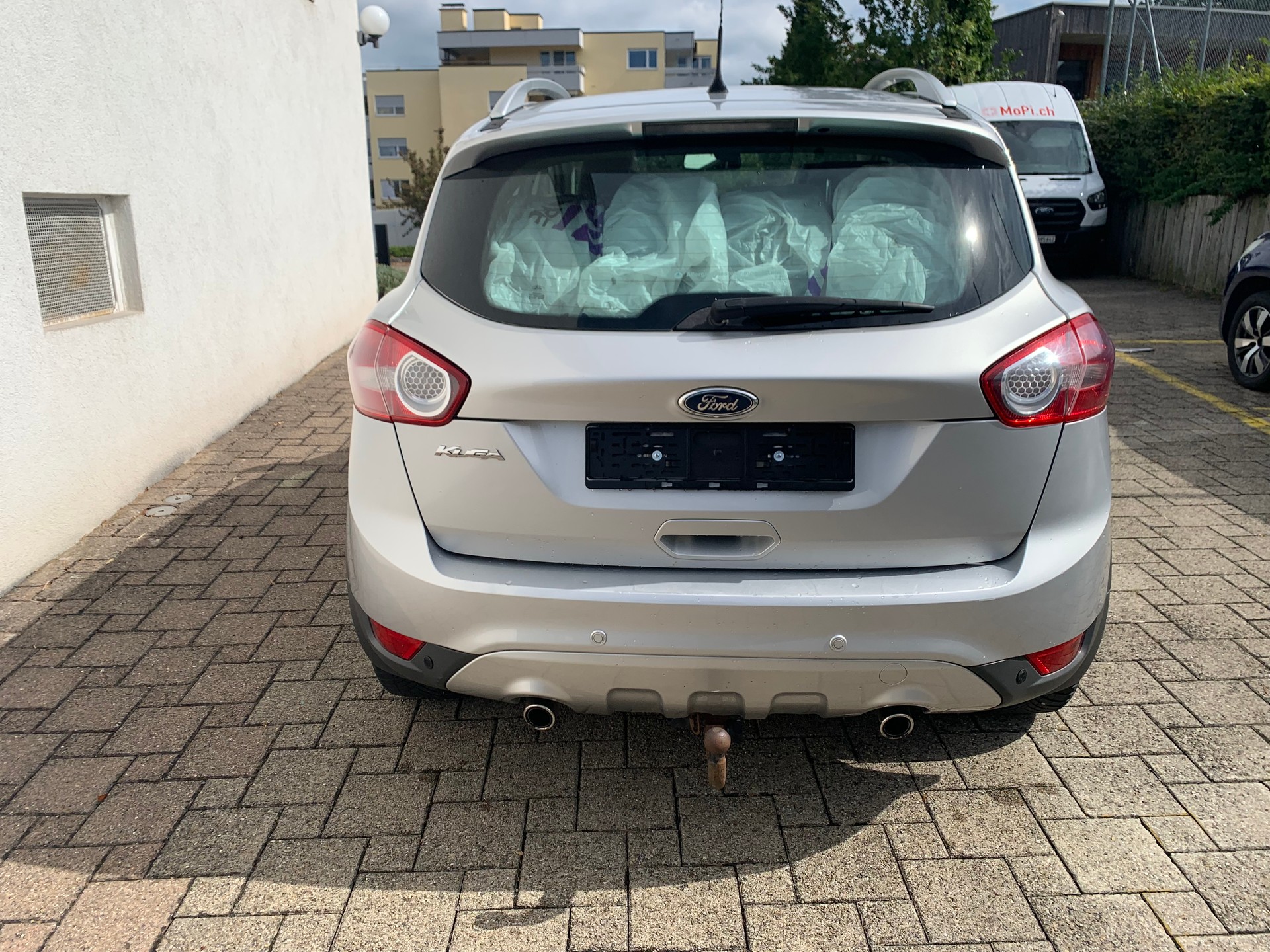 FORD Kuga 2.0 TDCi Titanium 4WD PowerShift-image-4