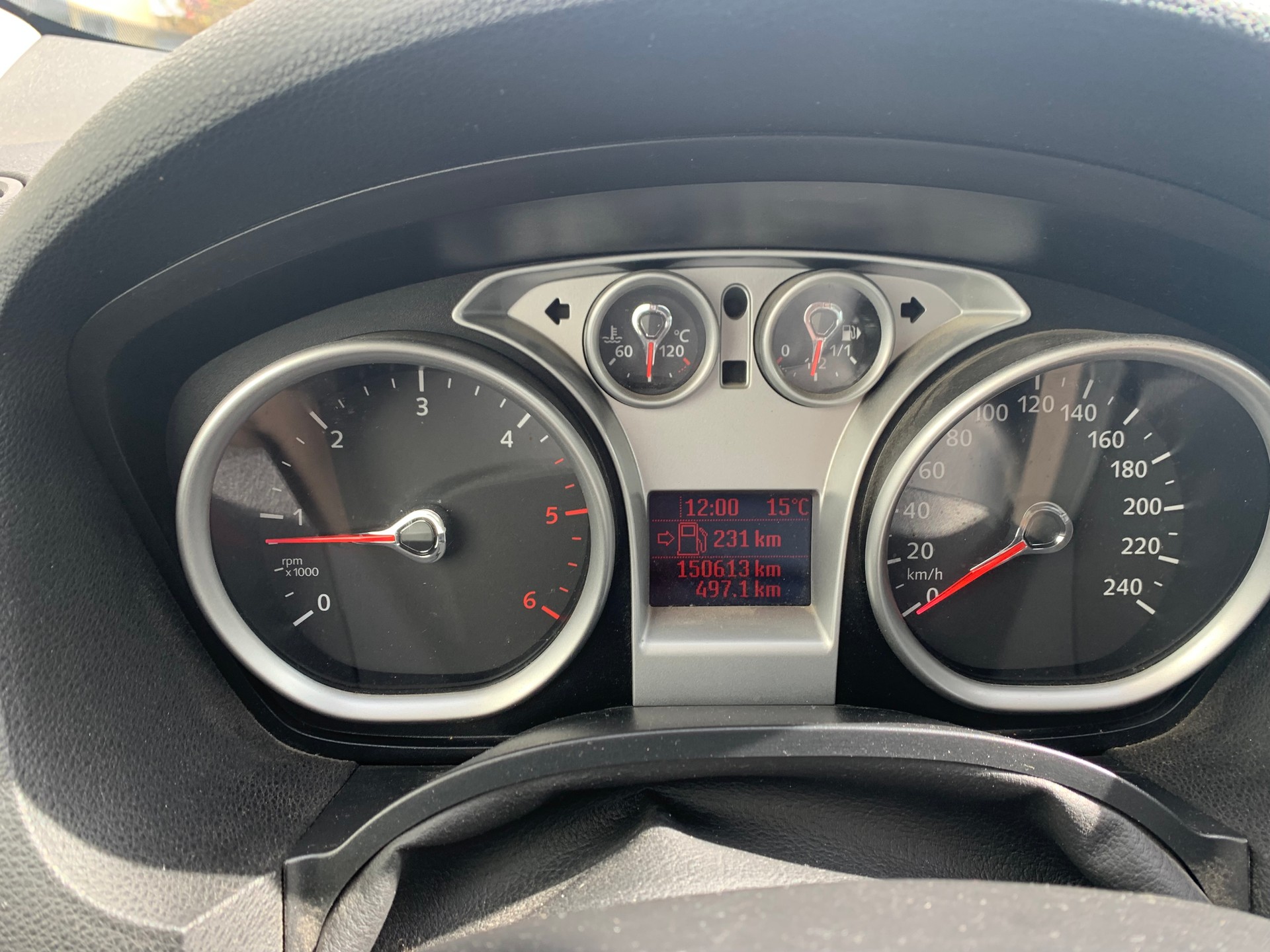 FORD Kuga 2.0 TDCi Titanium 4WD PowerShift-image-6