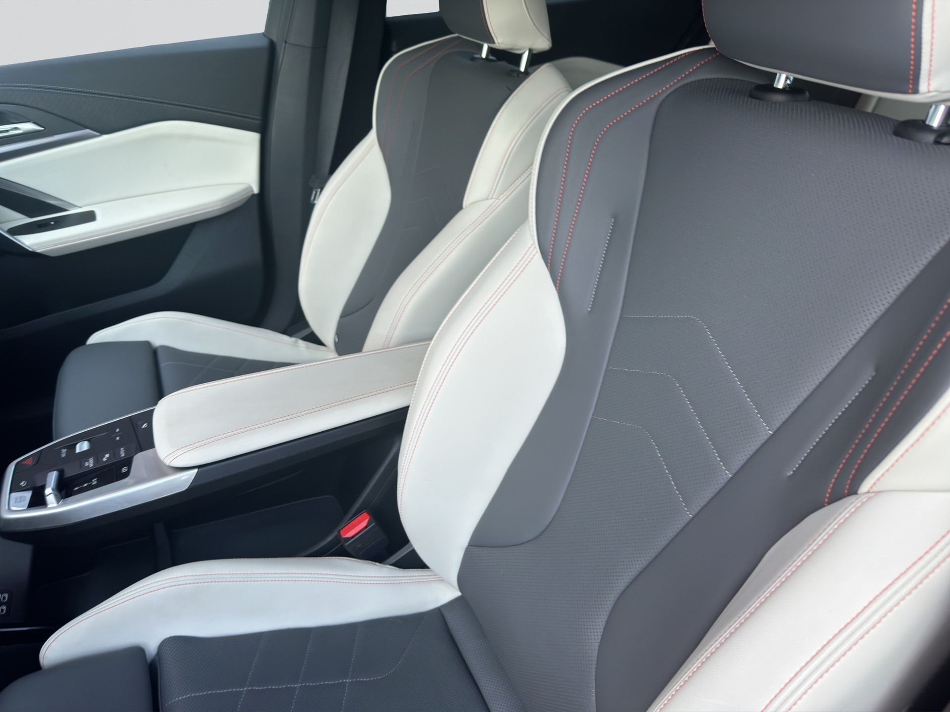 BMW X2 xDrive M35i M Sport-image-5