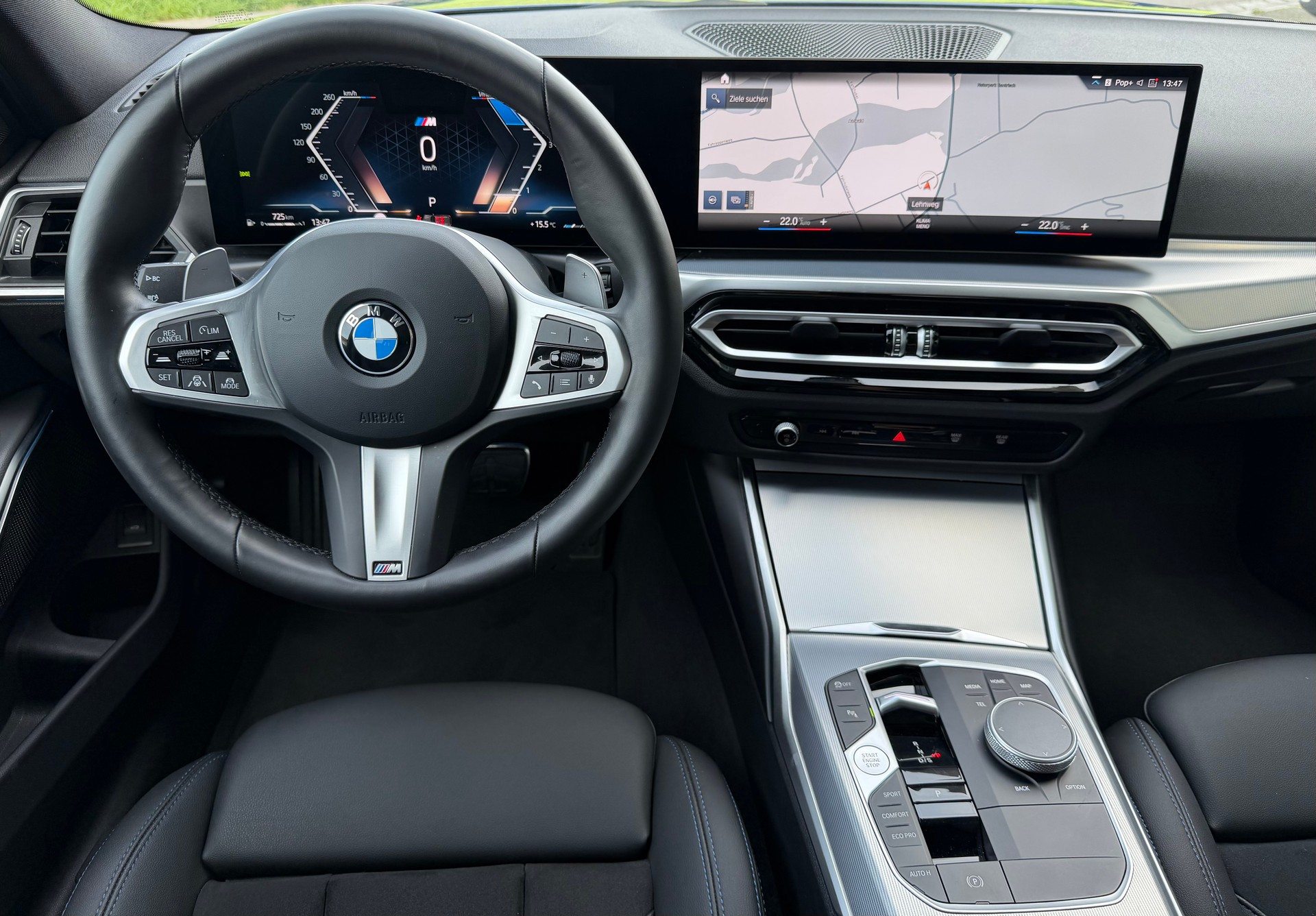 BMW 320d xDrive 48V Touring Steptronic M Sport-image-19