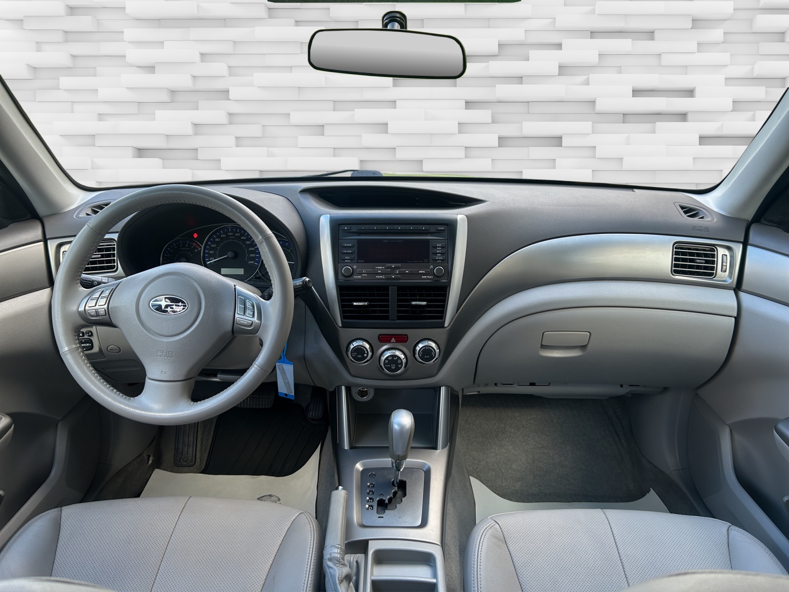 SUBARU 2.0 XS Limited Automatic-image-10