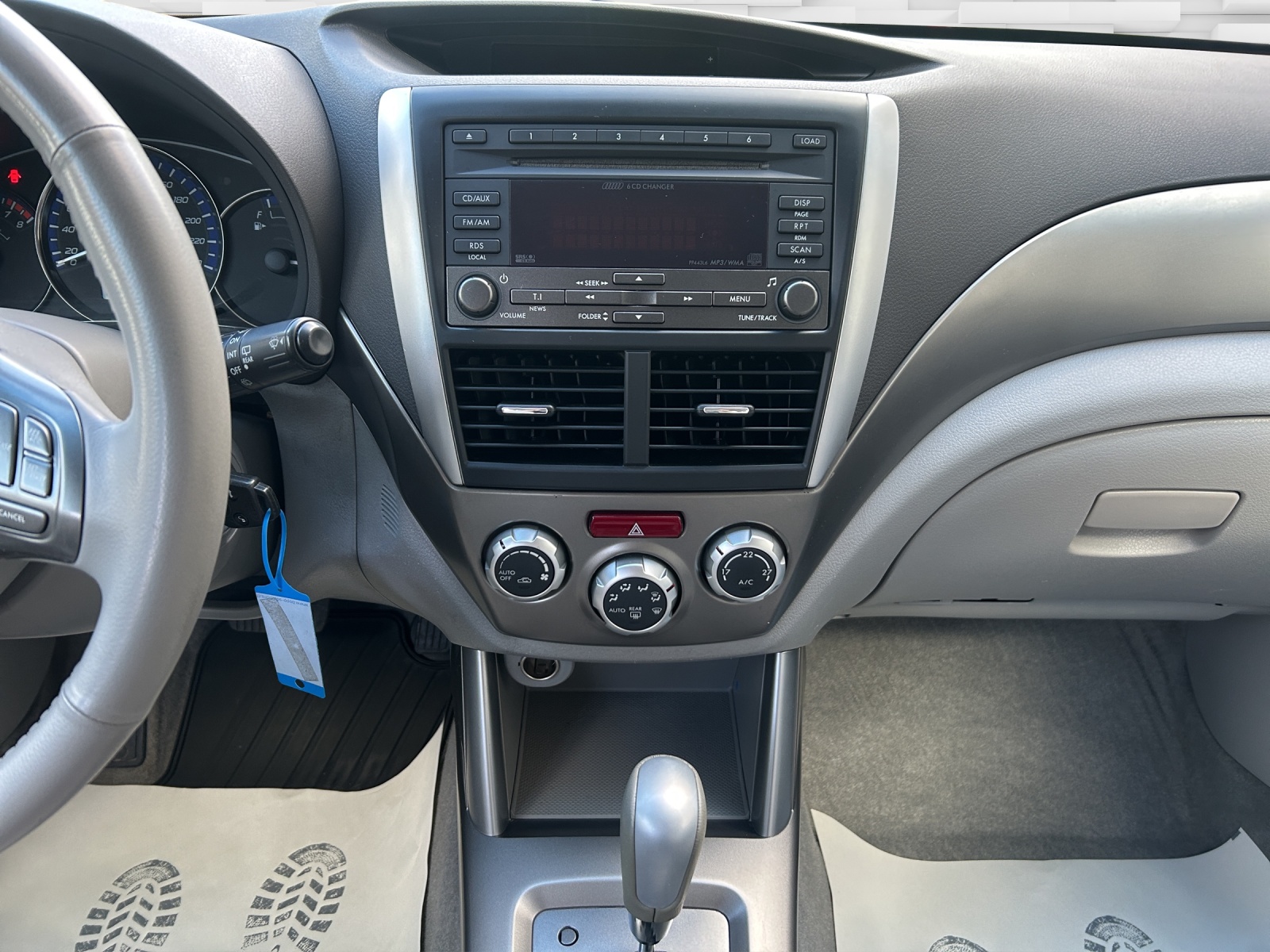 SUBARU 2.0 XS Limited Automatic-image-12