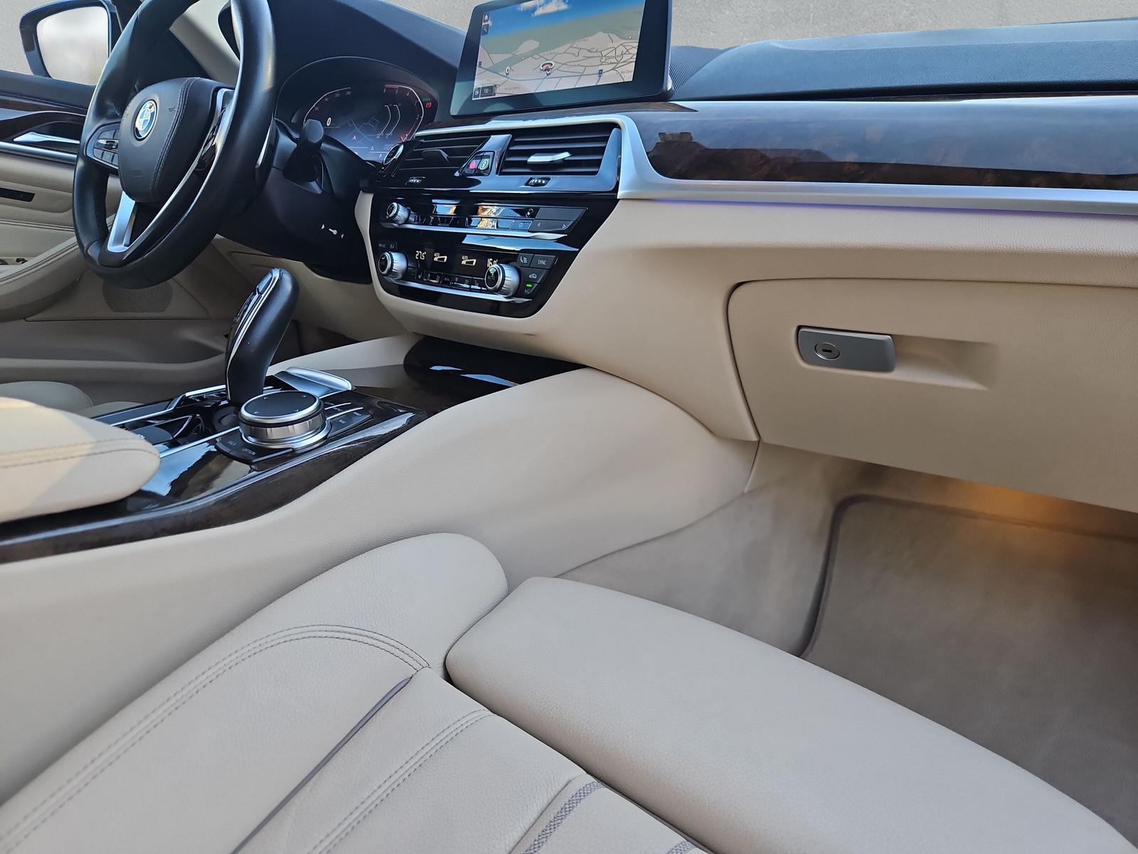 BMW 520d Sport Line xDrive G30 (CH)-image-14
