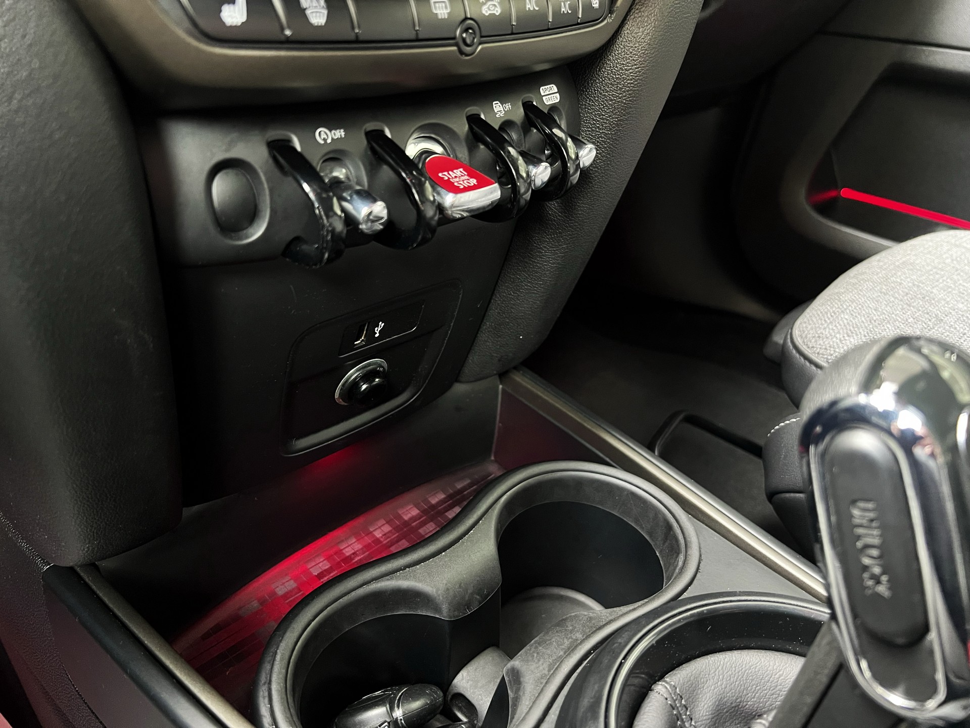 MINI Countryman Cooper S ALL4 Steptronic-image-12