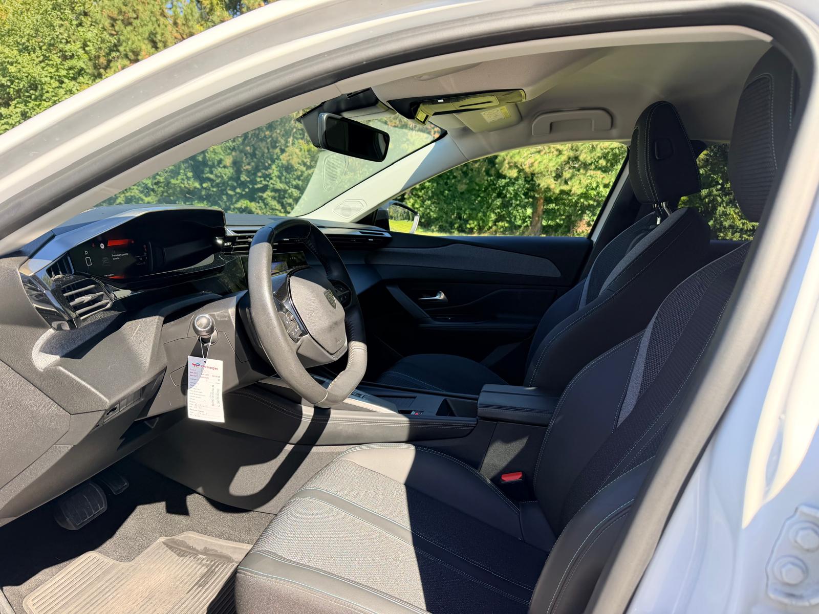 PEUGEOT 308 SW 1.5 BlueHDI Allure Pack EAT8-image-7