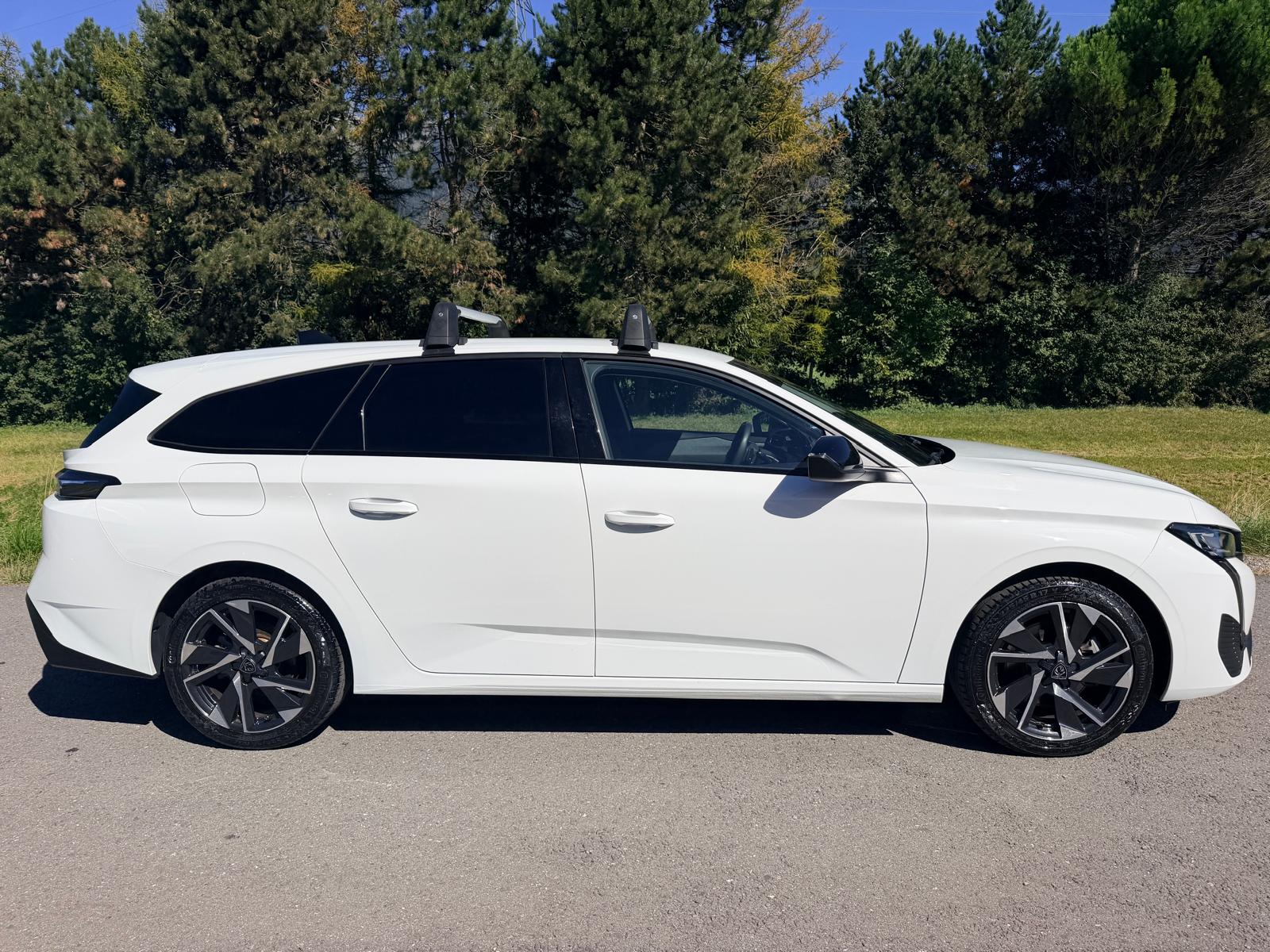 PEUGEOT 308 SW 1.5 BlueHDI Allure Pack EAT8-image-4