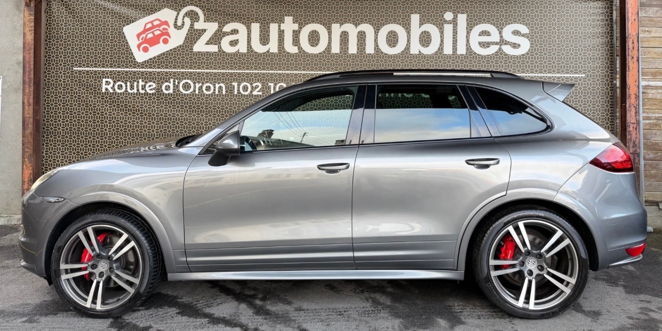 PORSCHE Cayenne GTS-image-0