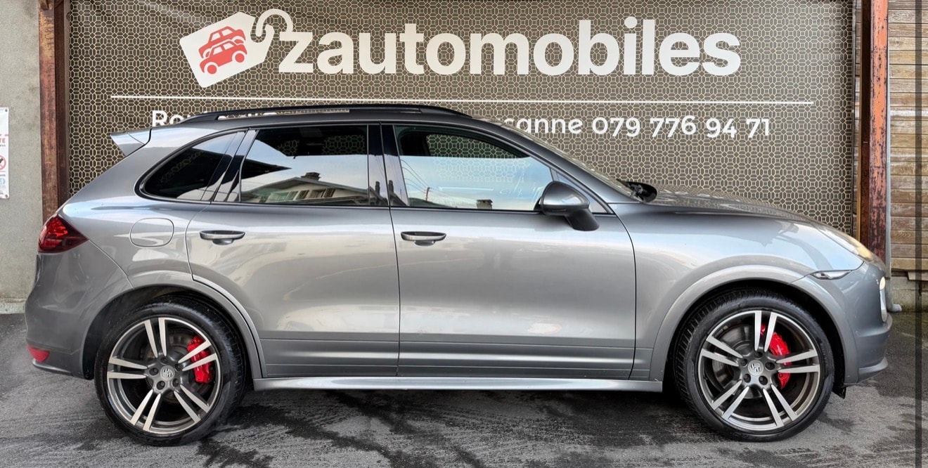 PORSCHE Cayenne GTS-image-3