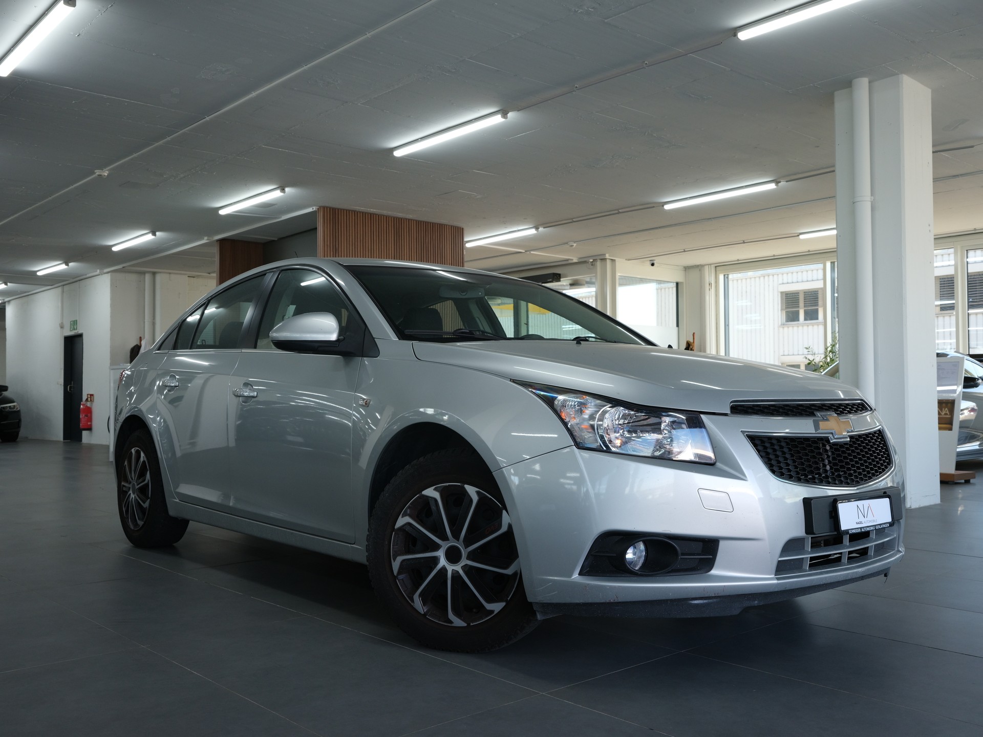 CHEVROLET Cruze 1.8 100 Edition-image-0