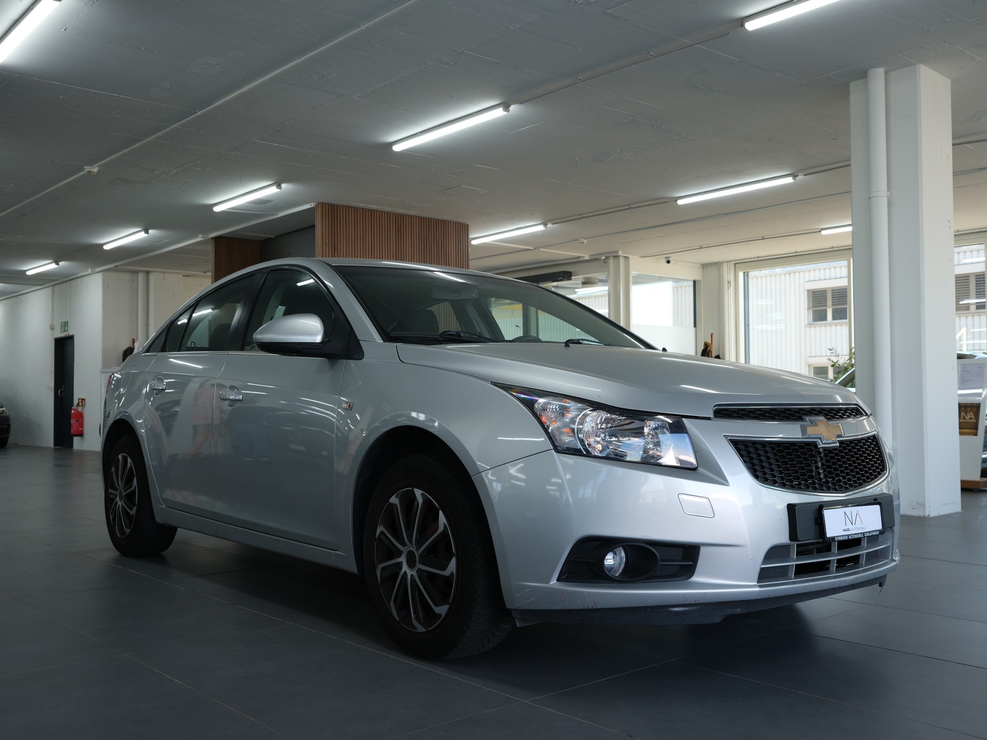 CHEVROLET Cruze 1.8 100 Edition-image-1