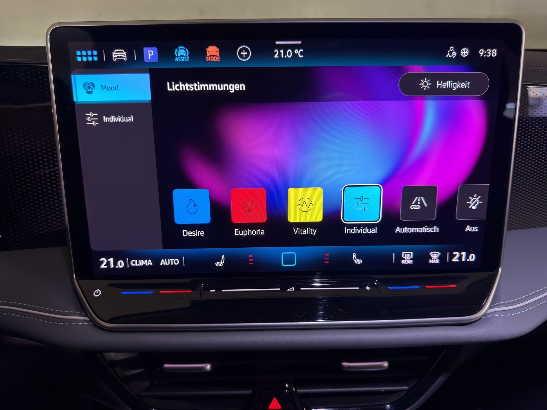VW Passat Variant 2.0 TDI evo Business DSG-image-24
