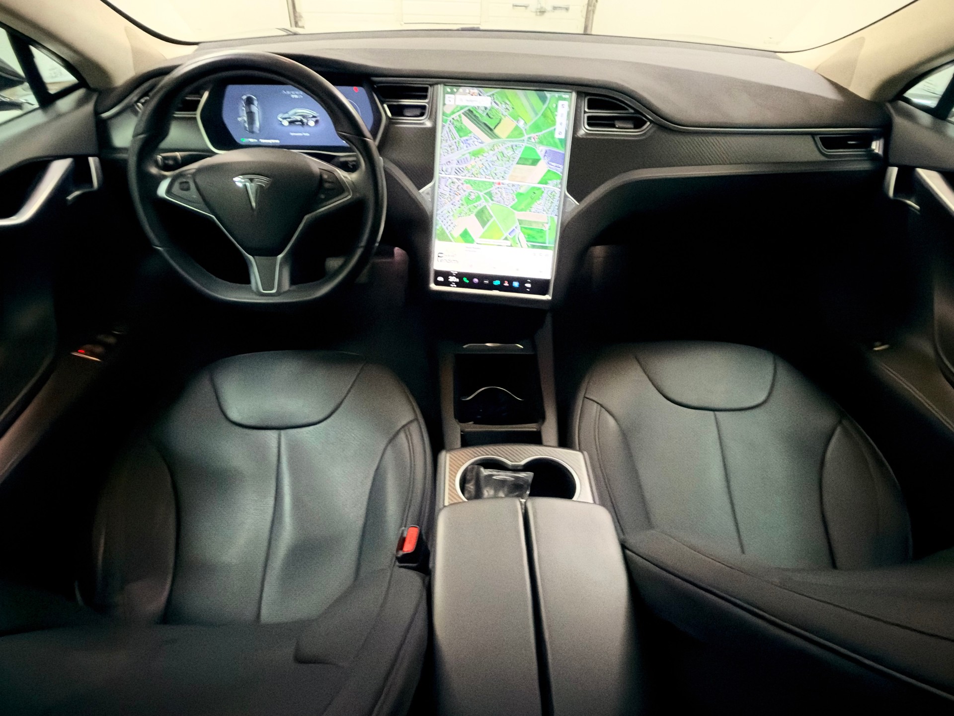 TESLA Model S 75 D FREE SUPERCHARGER-image-8