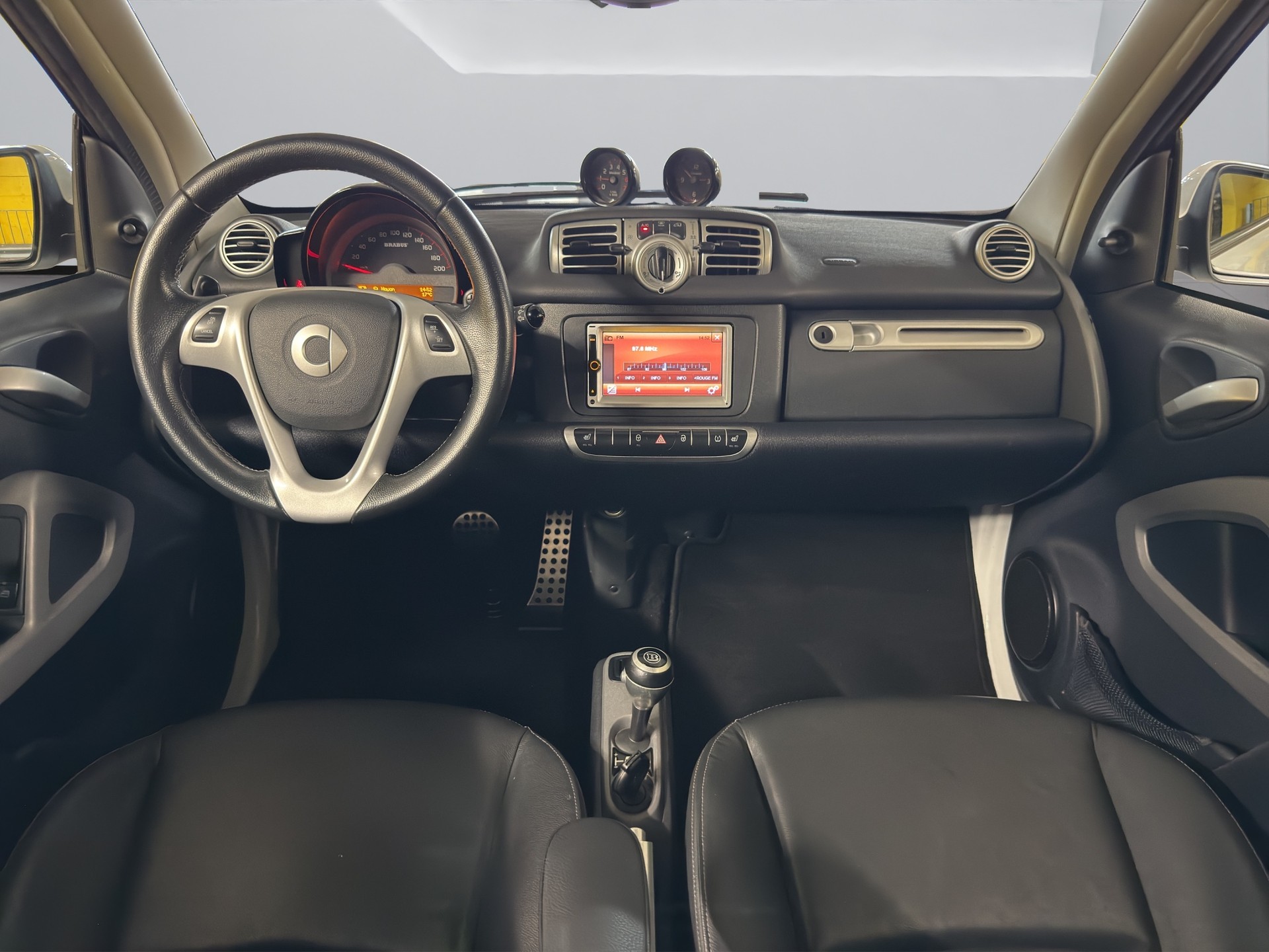 SMART fortwo Brabus softouch-image-11