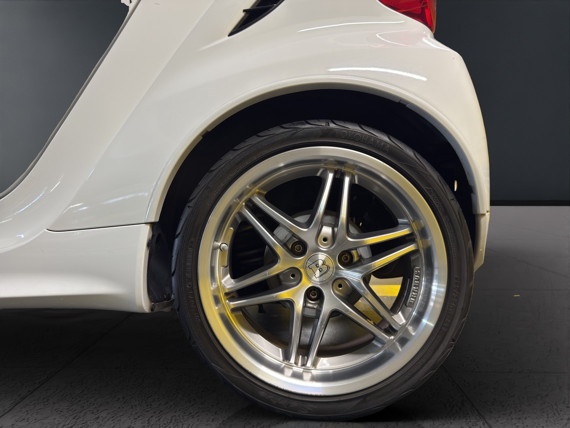 SMART fortwo Brabus softouch-image-19