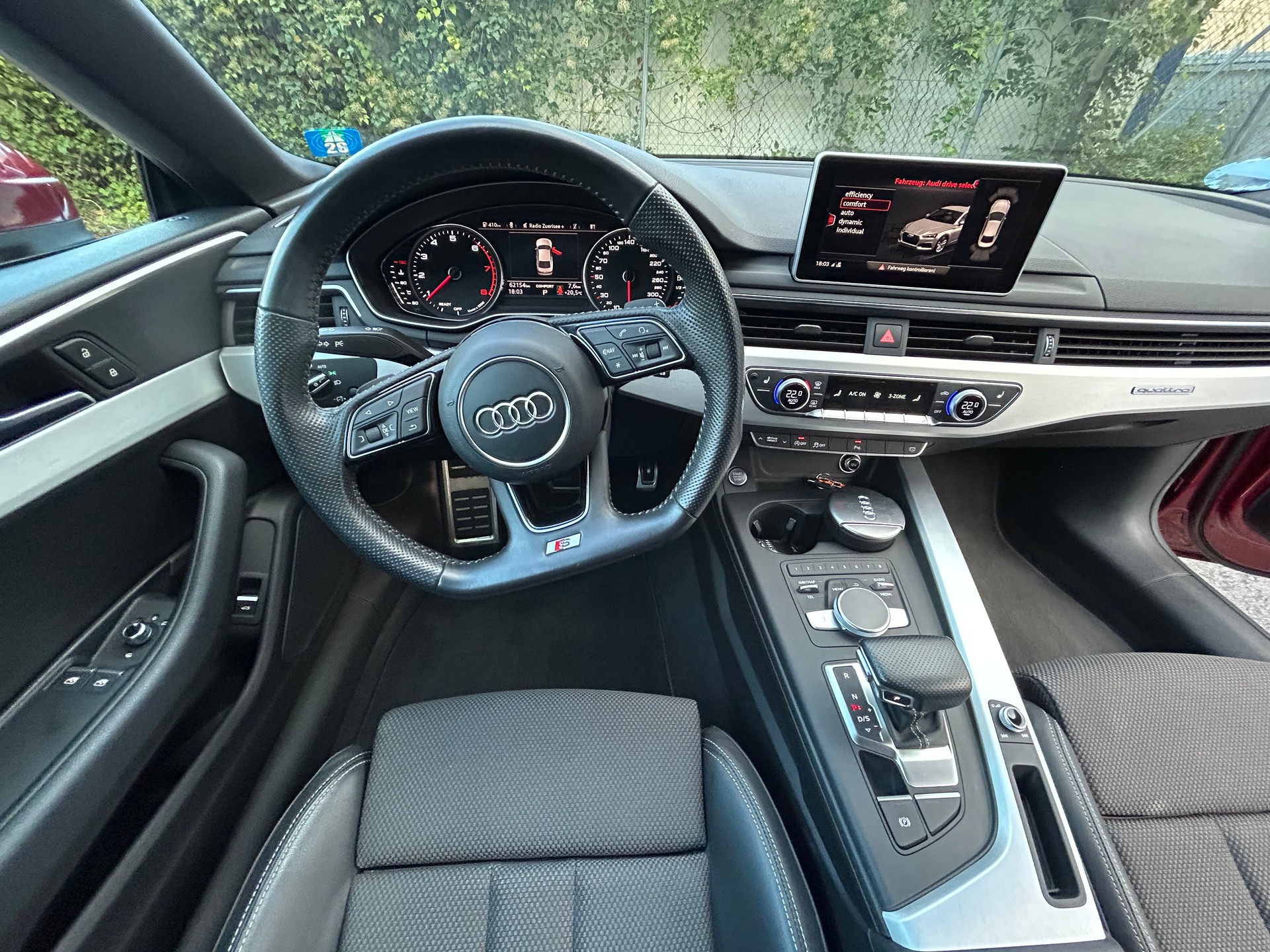 AUDI A5 Coupé 2.0 TFSI Sport quattro S-tronic S-Line-image-9