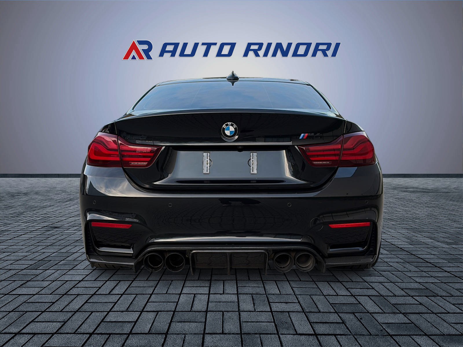 BMW M4 Coupé Competition DKG-image-7