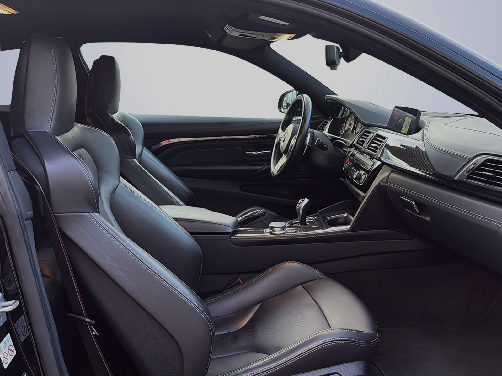 BMW M4 Coupé Competition DKG-image-11
