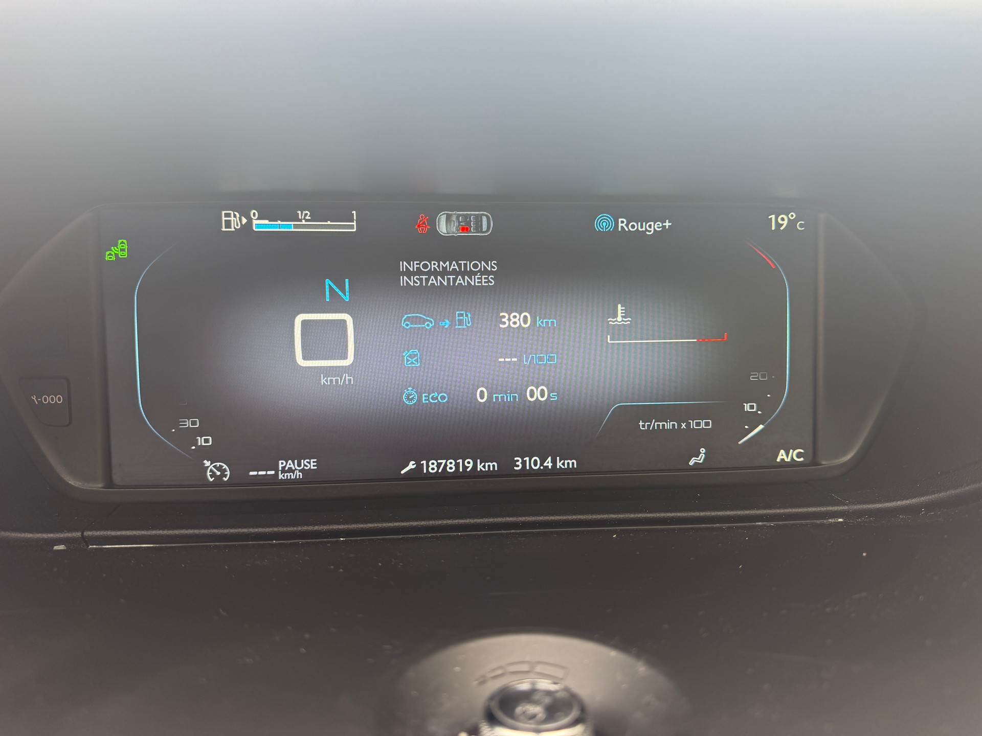 CITROEN C4 Picasso 2.0 BlueHDi Exclusive Automatic-image-10