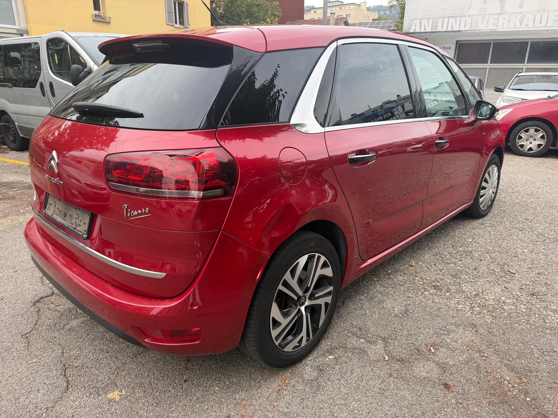 CITROEN C4 Picasso 2.0 BlueHDi Exclusive Automatic-image-3