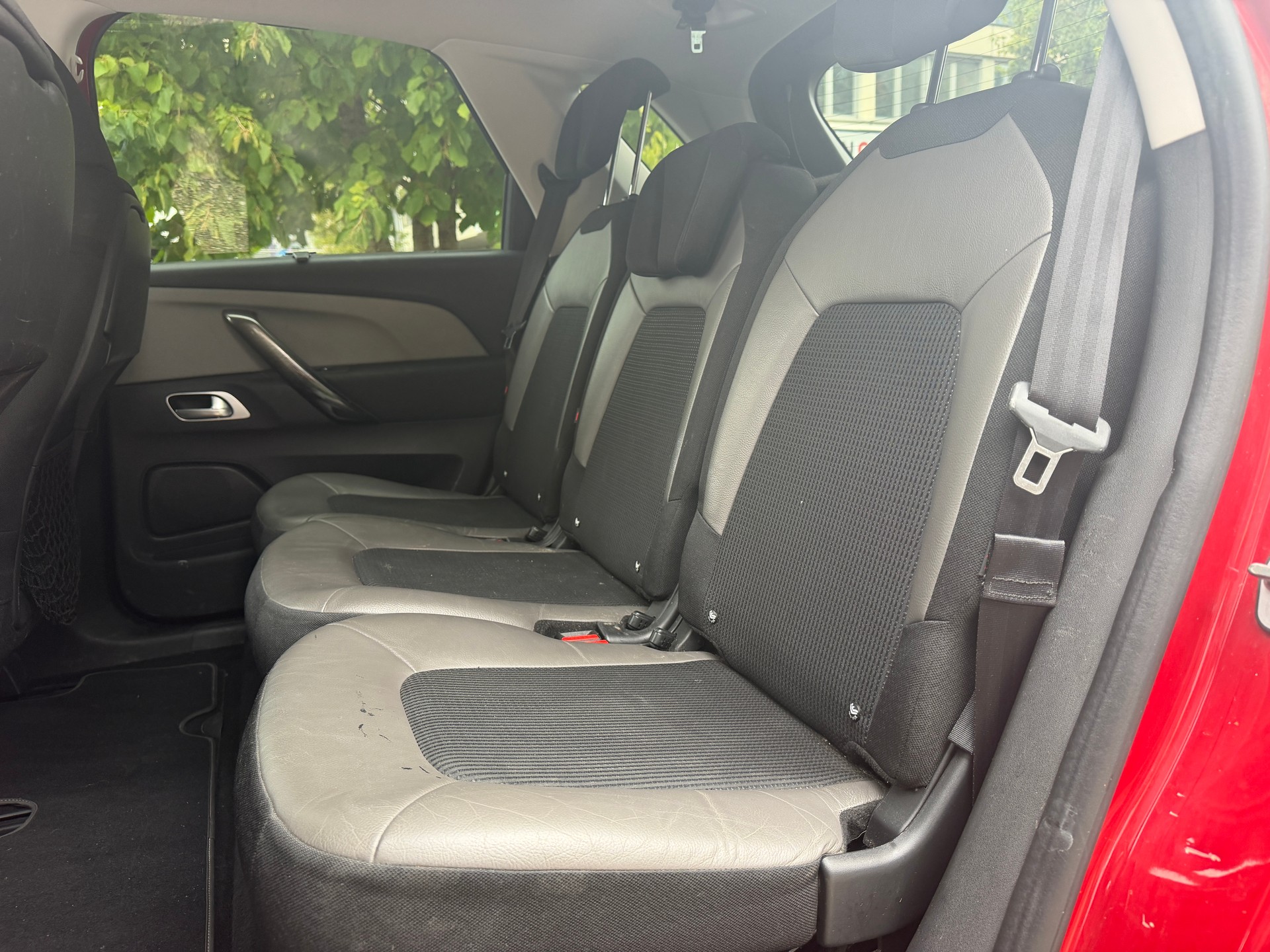 CITROEN C4 Picasso 2.0 BlueHDi Exclusive Automatic-image-9
