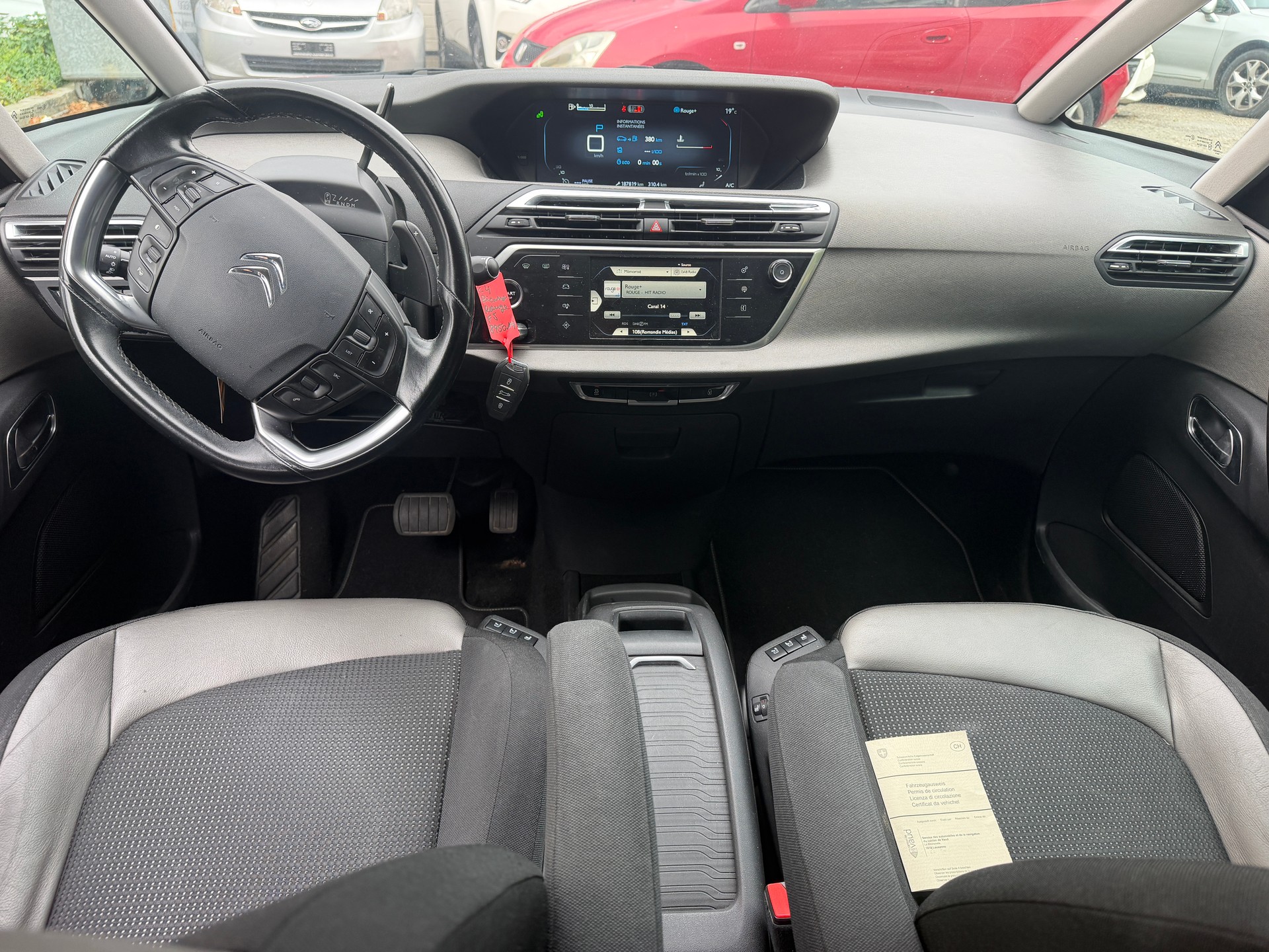 CITROEN C4 Picasso 2.0 BlueHDi Exclusive Automatic-image-8