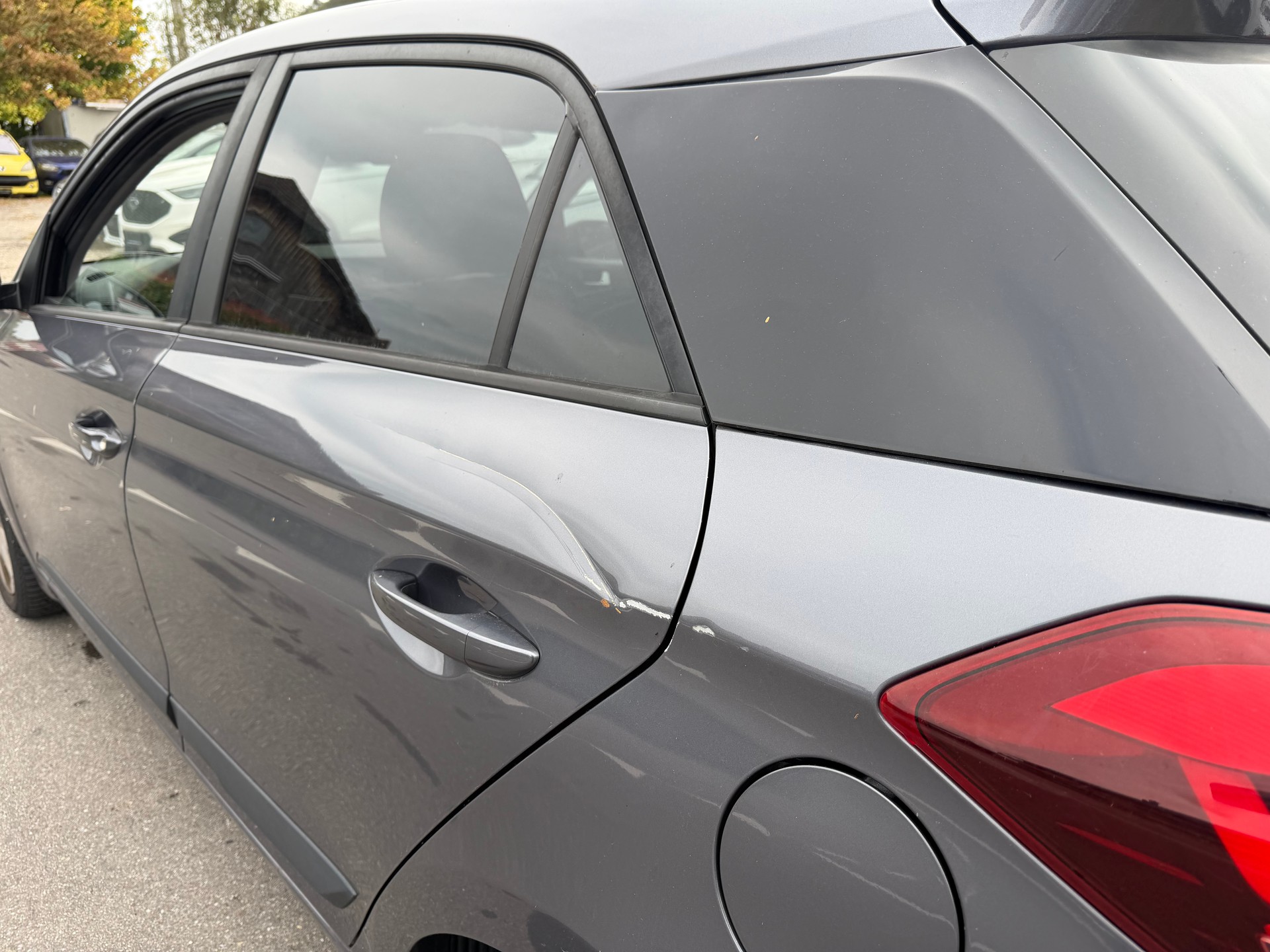HYUNDAI i20 1.0 T-GDi Plena-ab Mfk-image-8