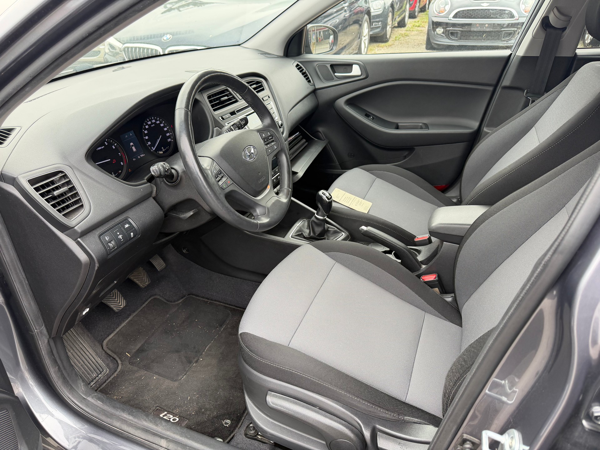 HYUNDAI i20 1.0 T-GDi Plena-ab Mfk-image-5