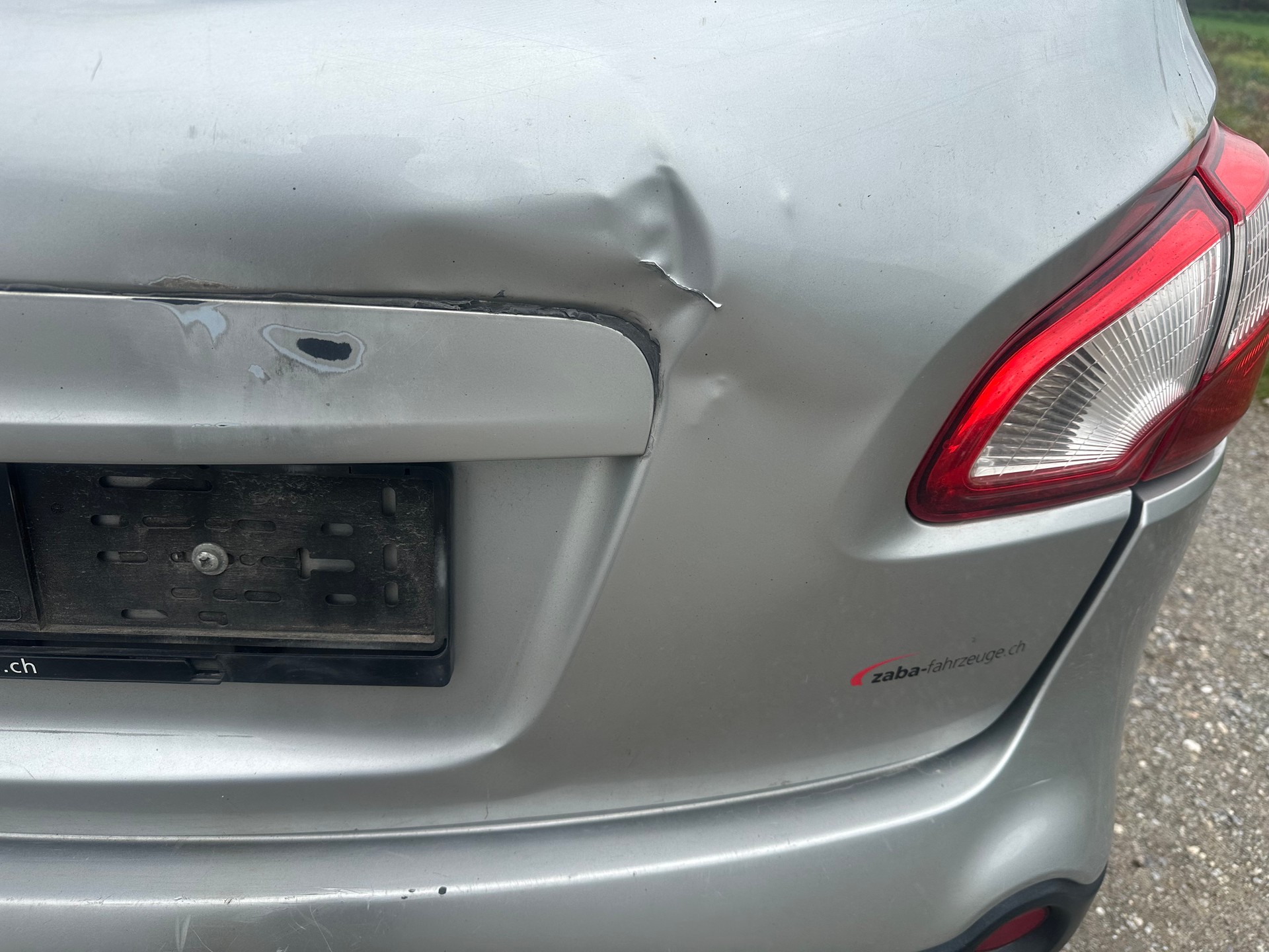 NISSAN Qashqai +2 2.0 4WD 360-image-7