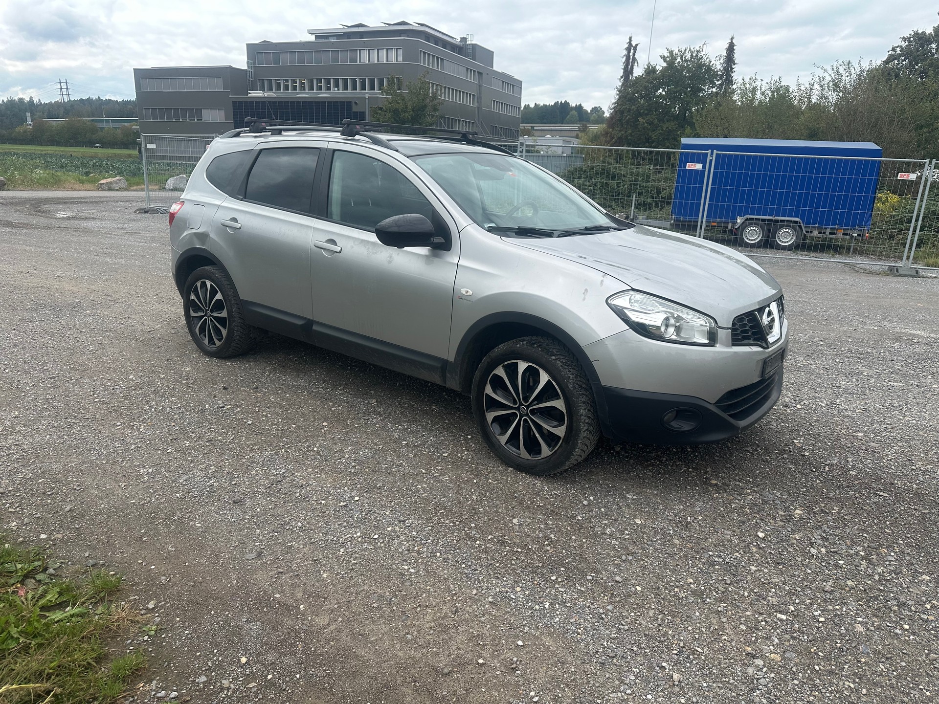 NISSAN Qashqai +2 2.0 4WD 360-image-3